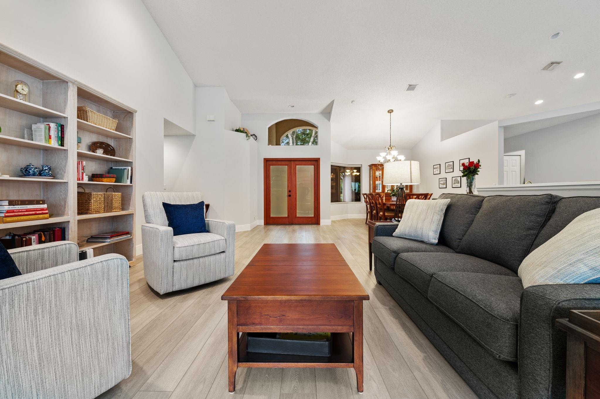 732 Crescent Way, Weston, FL 33326 - Photo 5