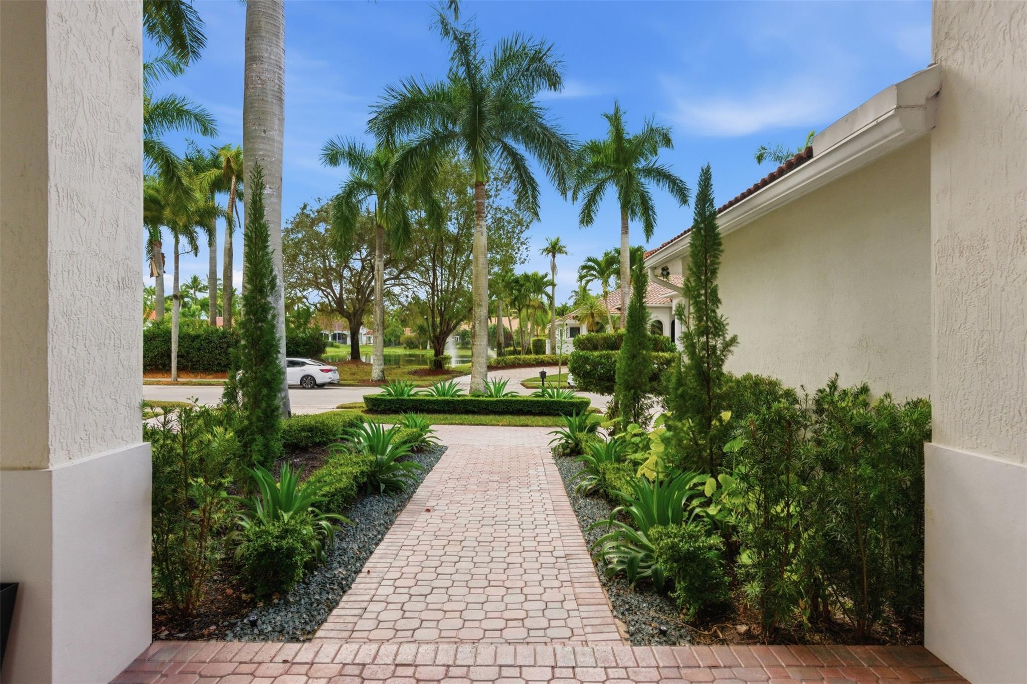 2517 Provence Circle, Weston, FL 33327 - Photo 4