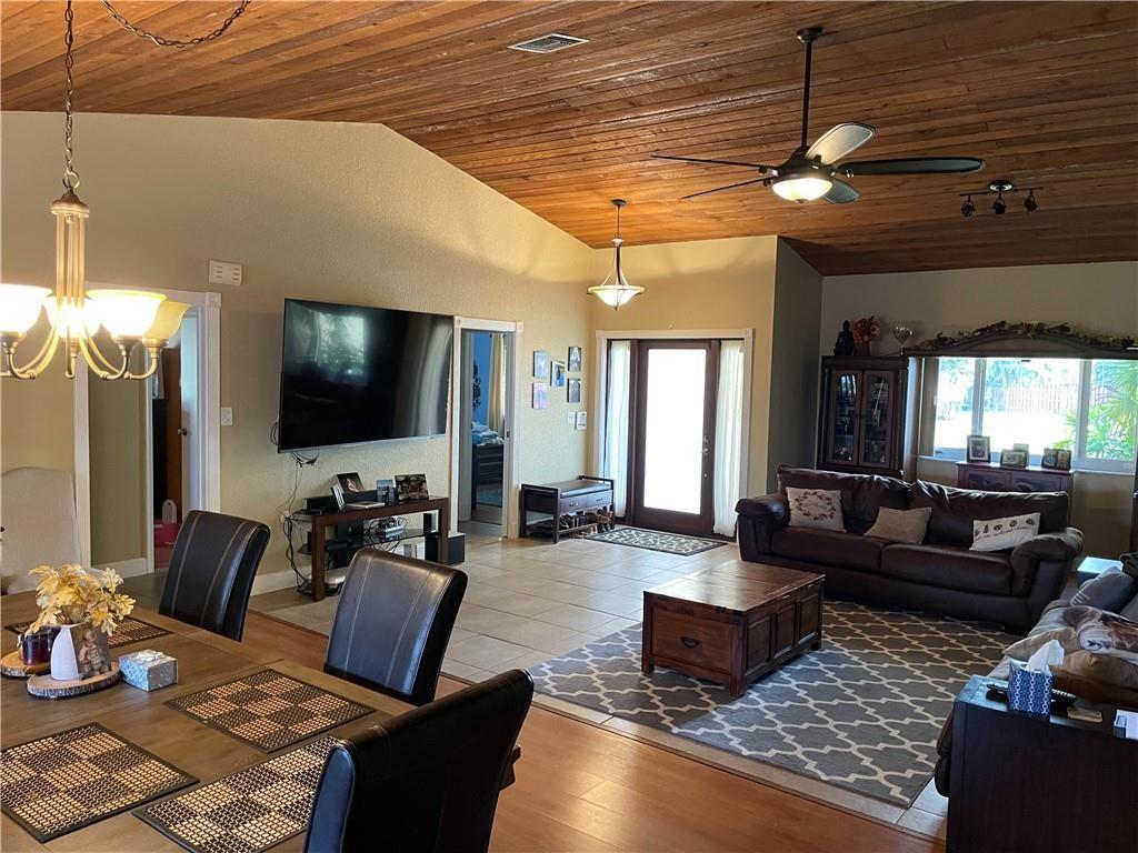 8581 27th Place, Davie, FL 33328 - Photo 5