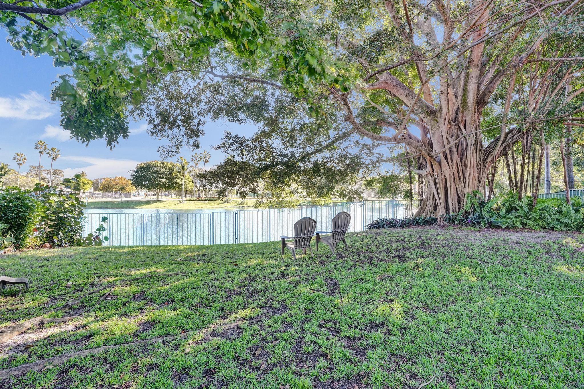 4095 Augusta Avenue, Cooper City, FL 33026, Cooper City