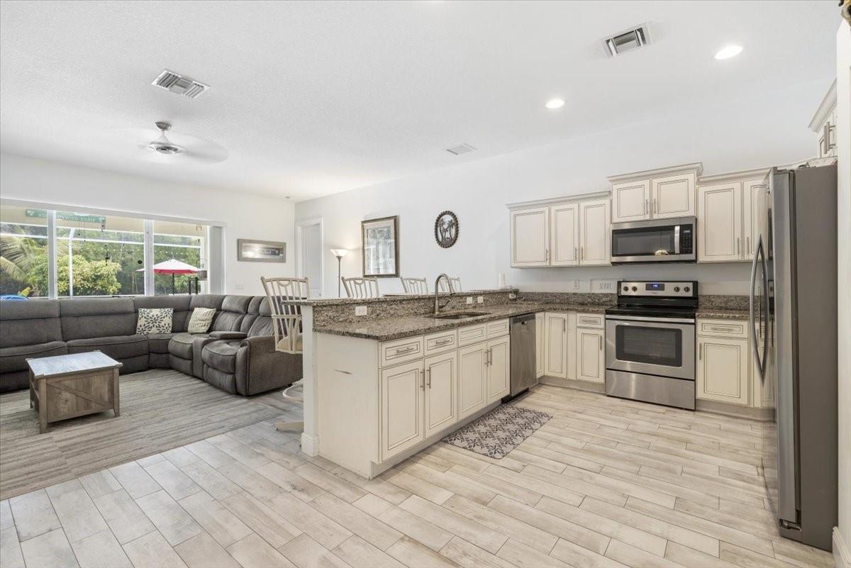 15895 67th Court, Loxahatchee, FL 33470 - Photo 5