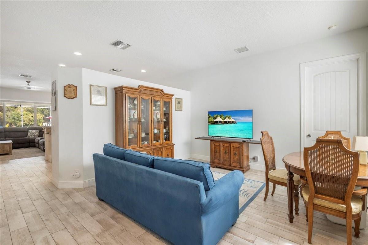 15895 67th Court, Loxahatchee, FL 33470 - Photo 4