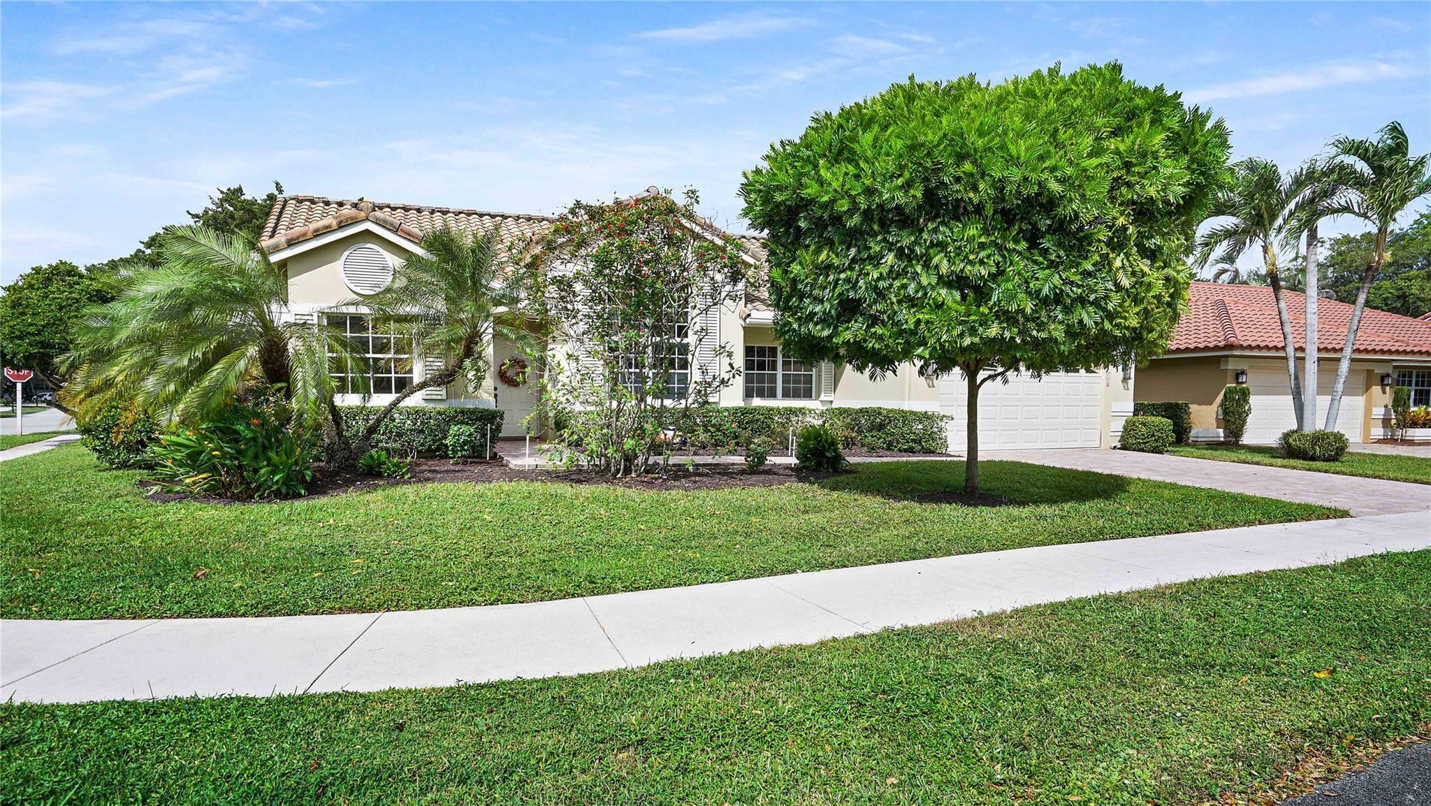 3099 Perriwinkle Circle, Davie, FL 33328 - Photo 4