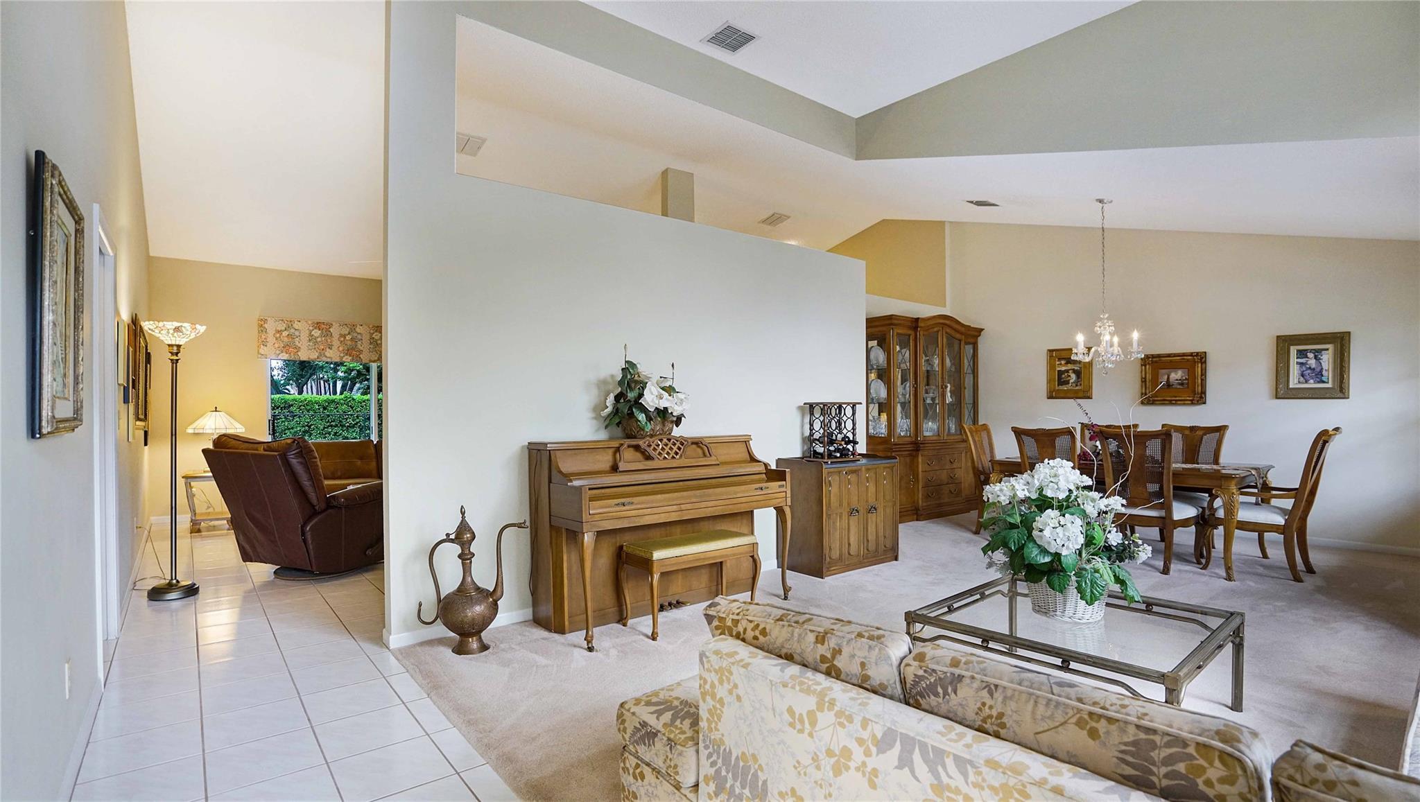 3099 Perriwinkle Circle, Davie, FL 33328 - Photo 4