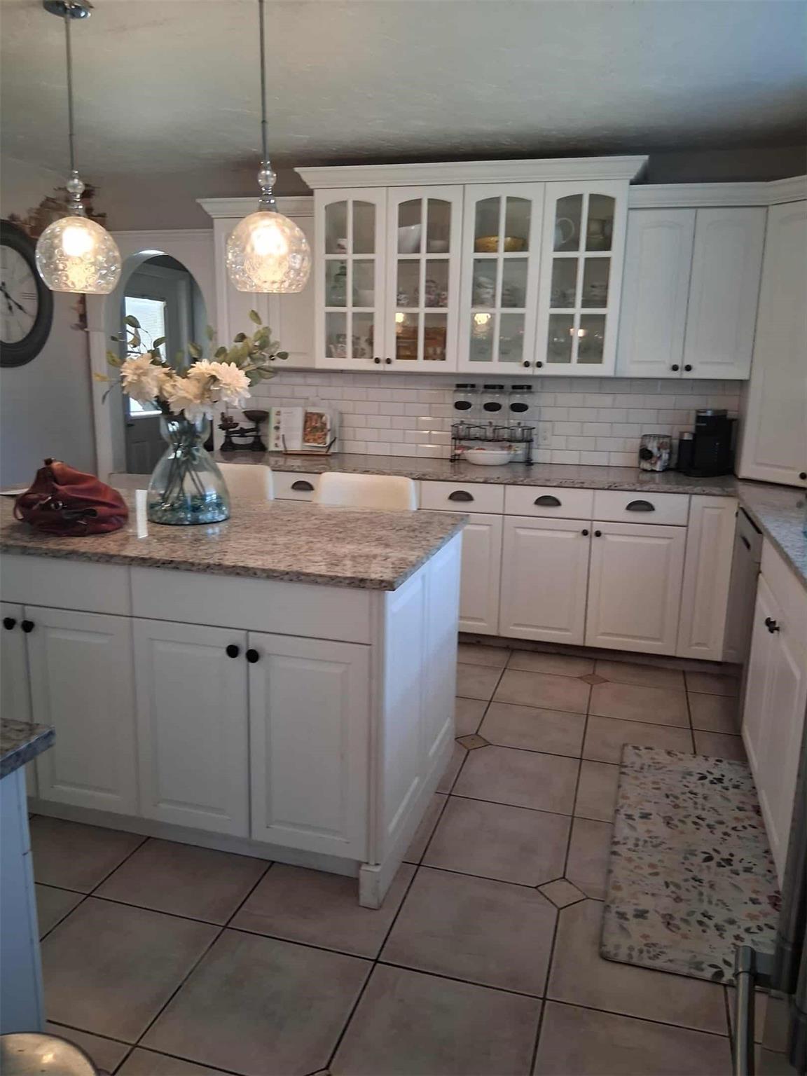 5191 SW 109th Avenue, Davie, FL 33328 - Photo 4