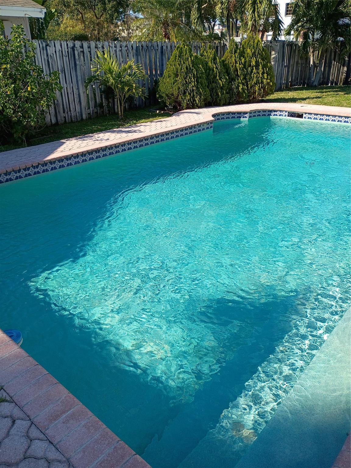 681 Pine Ridge Terrace, Davie, FL 33325 - Photo 5