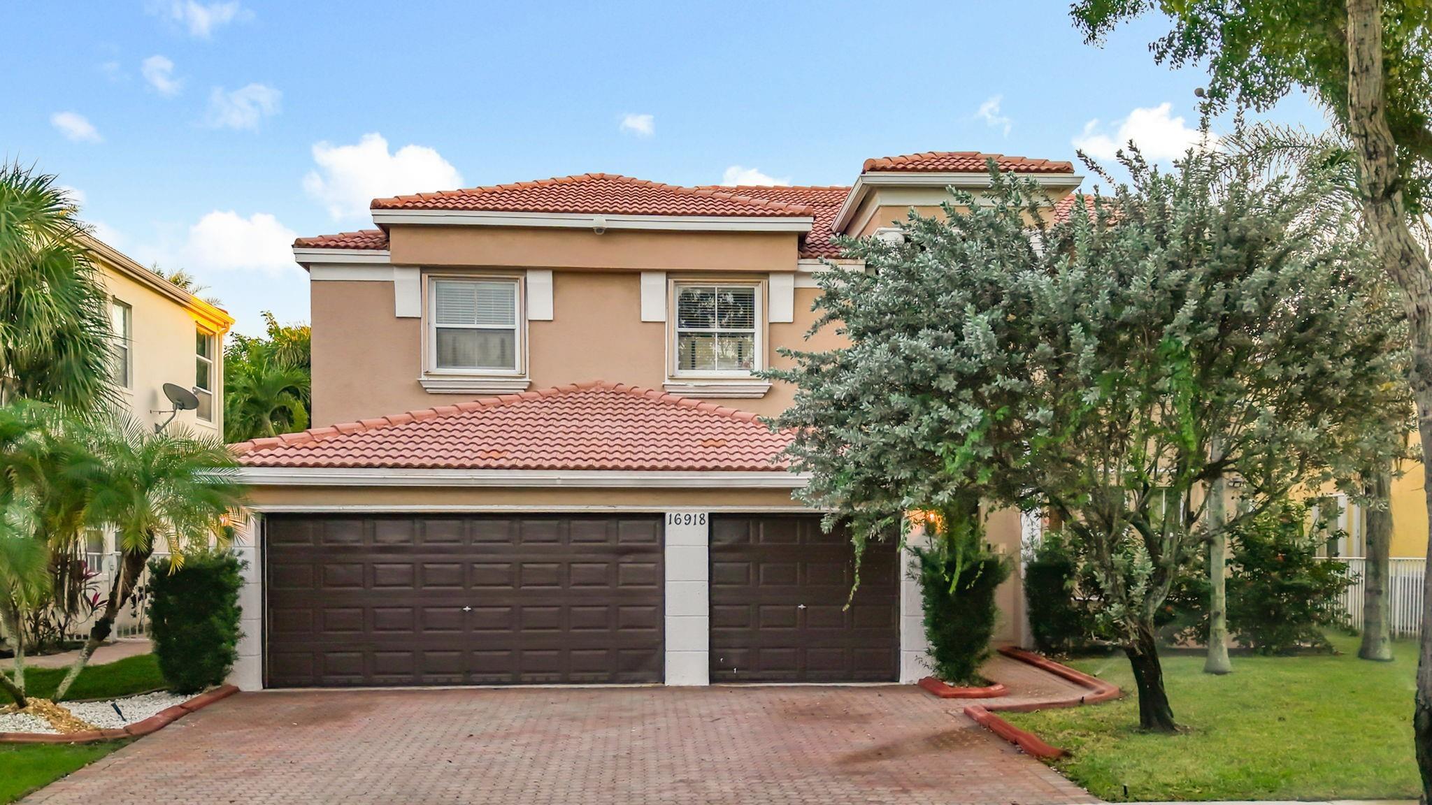 16918 SW 16th Street, Pembroke Pines, FL 33027, Pembroke Pines