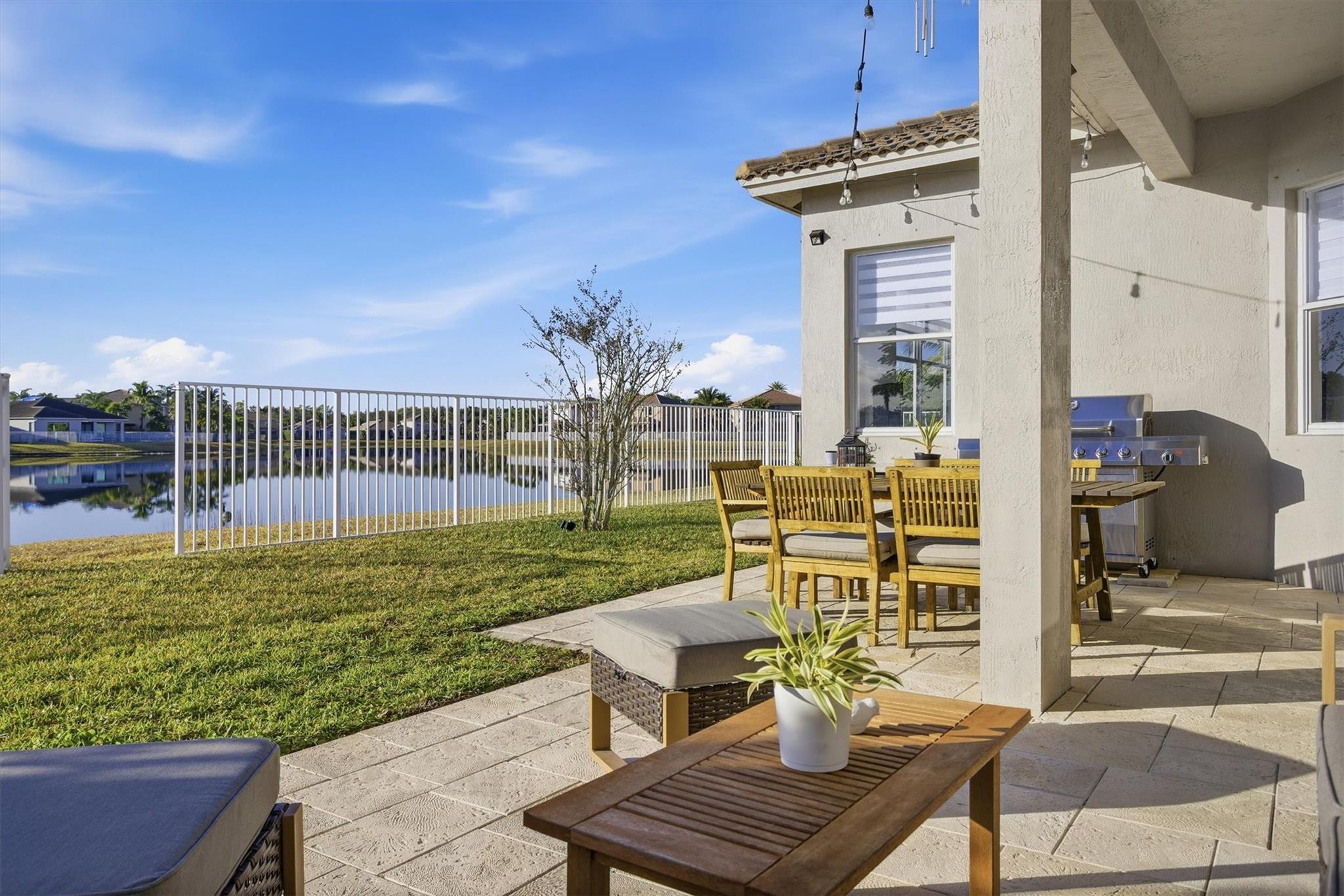 19430 Stonebrook Street, Weston, FL 33332 - Photo 4