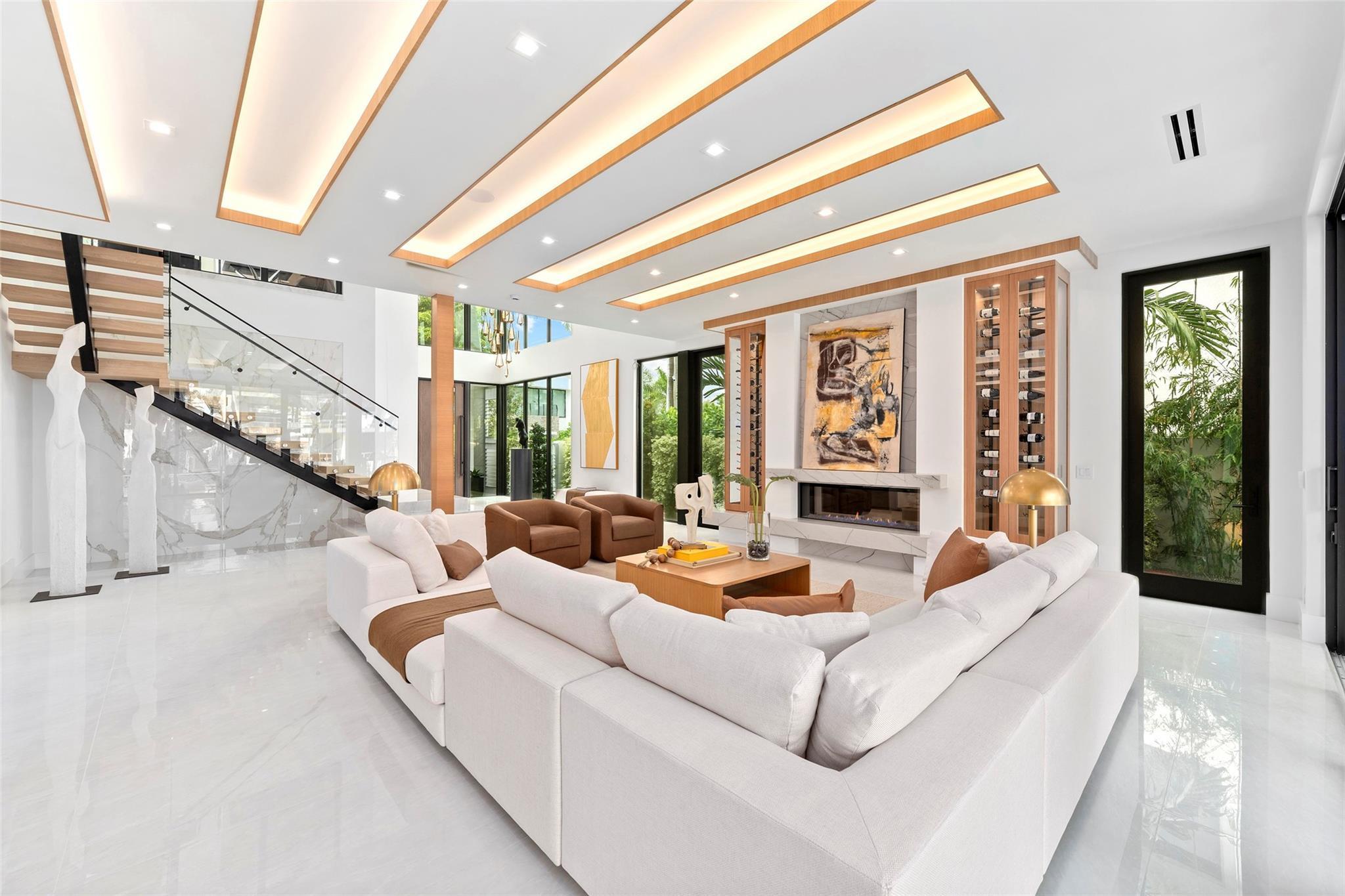 24 Fiesta Way, Fort Lauderdale, FL 33301 - Photo 5