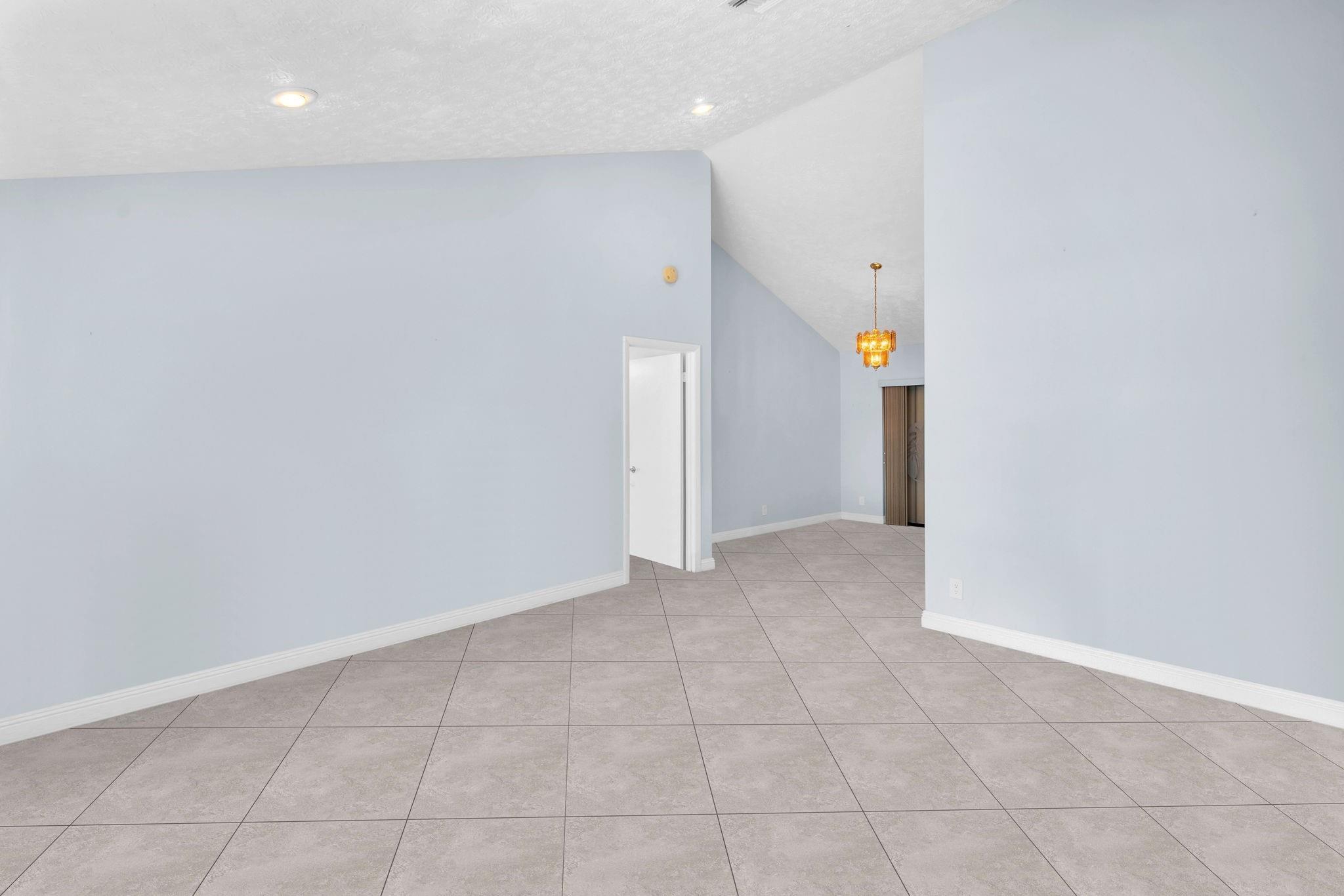 8411 SW 57th Street, Davie, FL 33328 - Photo 5