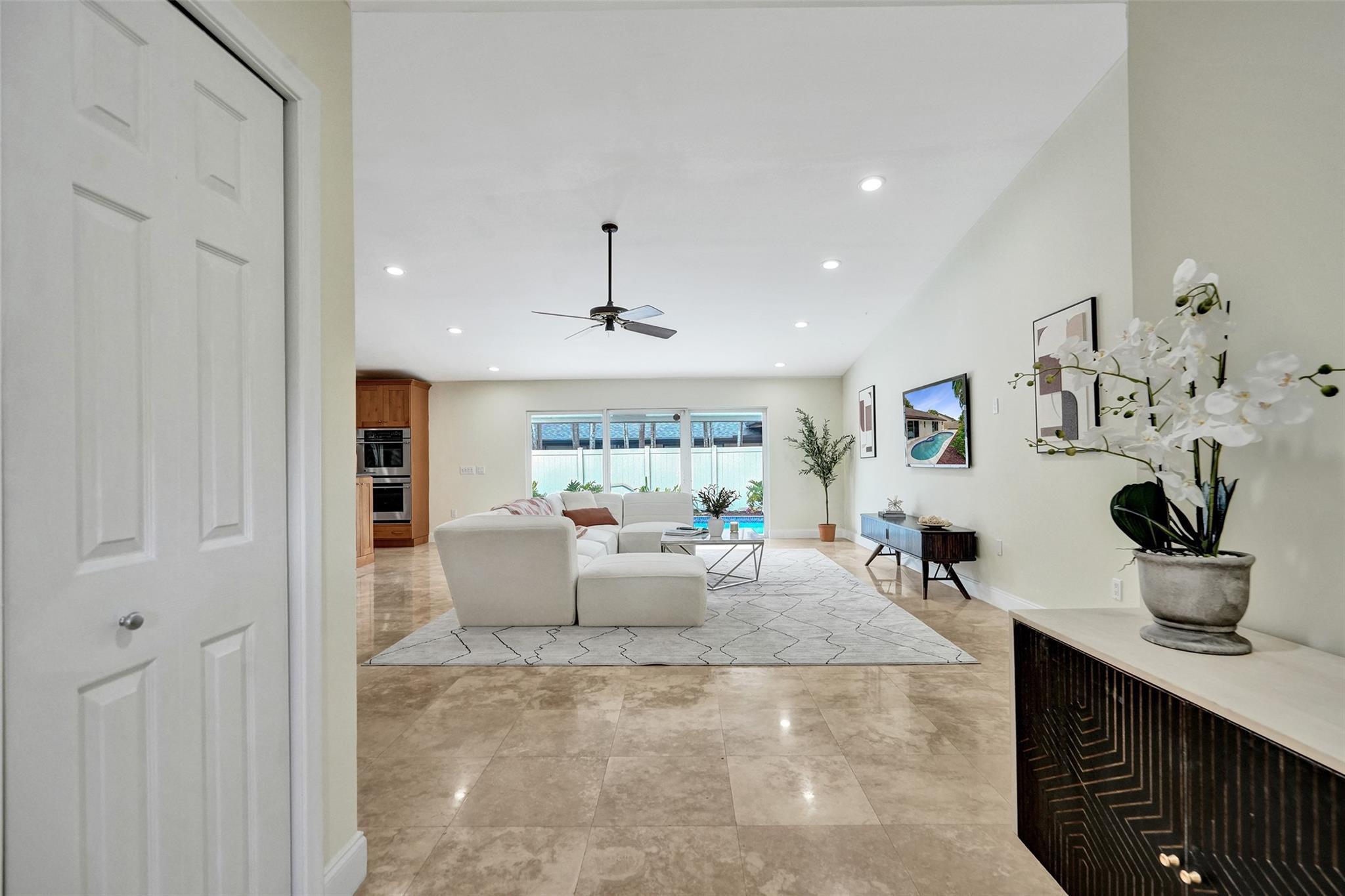 10220 NW 25th Street, Pembroke Pines, FL 33026 - Photo 4