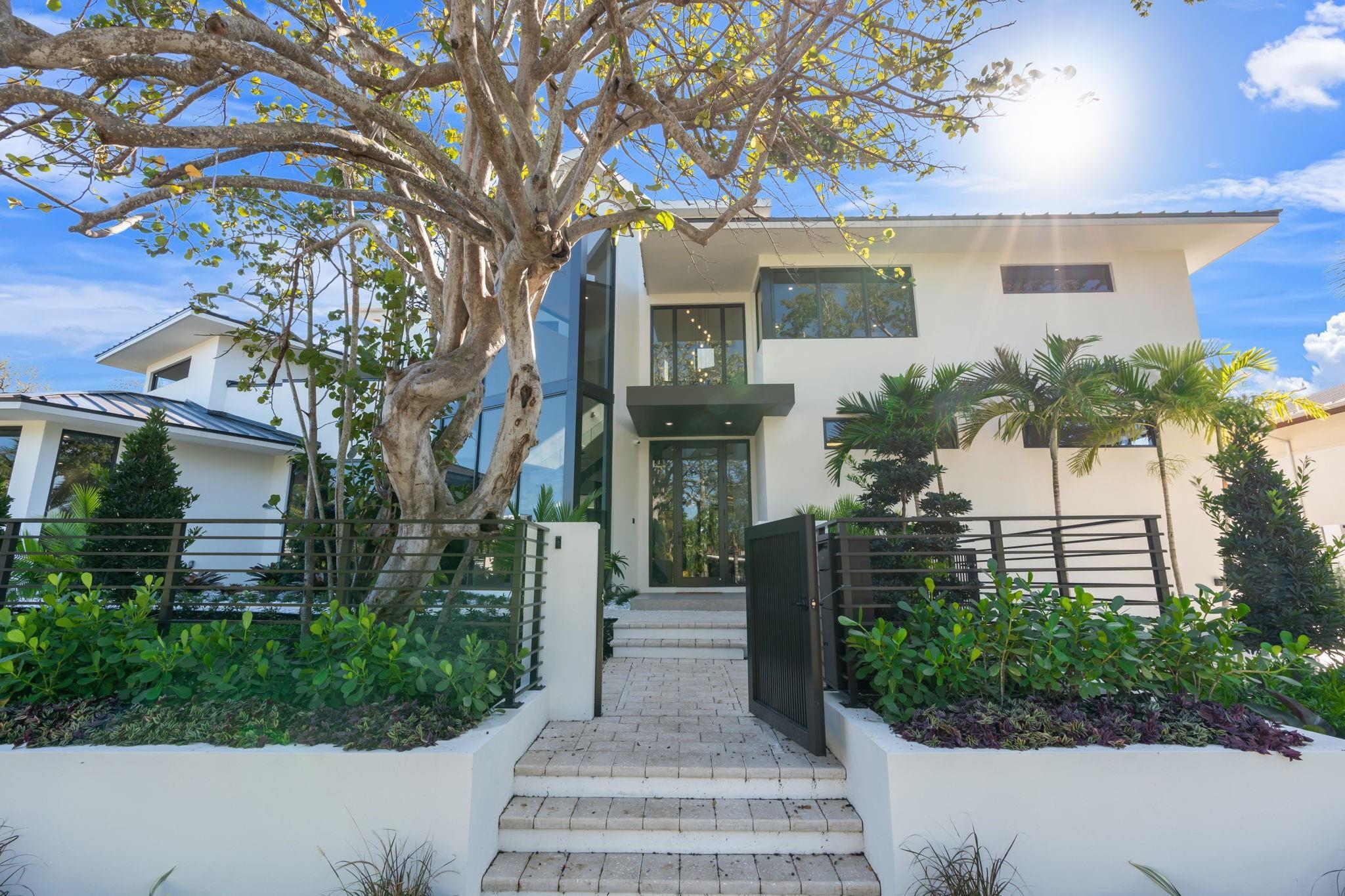 2035 Intracoastal Drive, Fort Lauderdale, FL 33305 - Photo 3