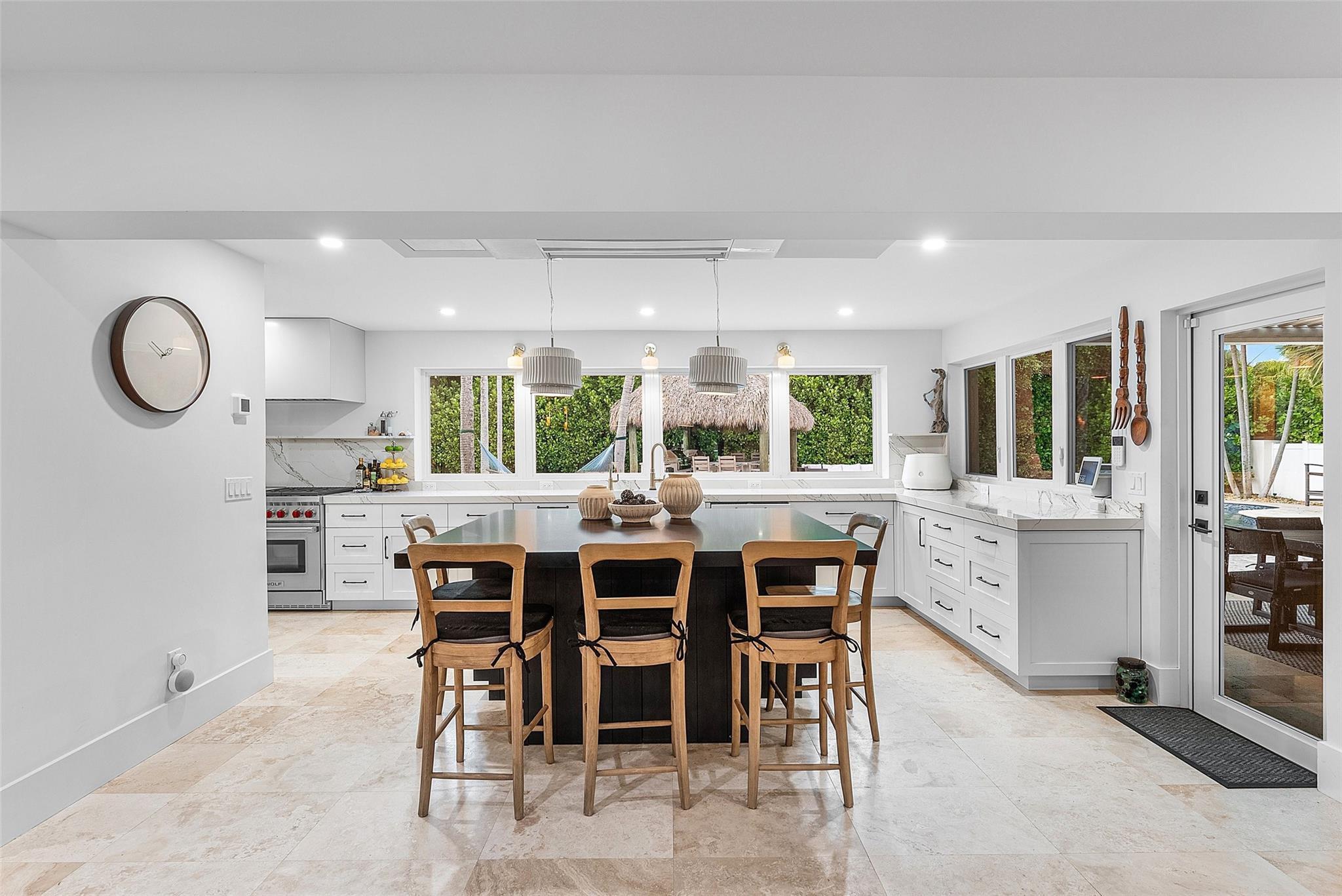 2421 NE 12th Street, Fort Lauderdale, FL 33304 - Photo 3