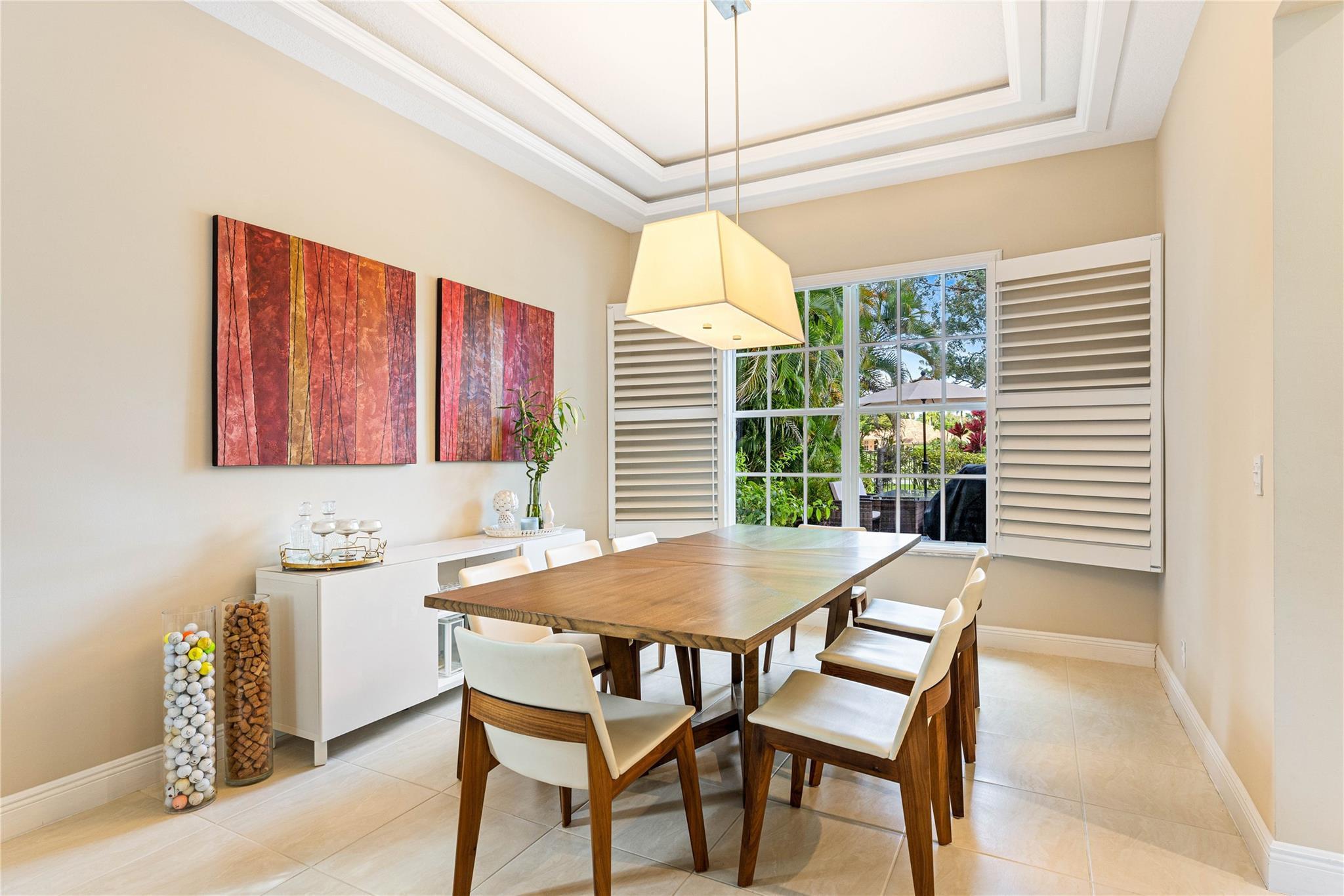 2527 Montclaire Circle, Weston, FL 33327 - Photo 3