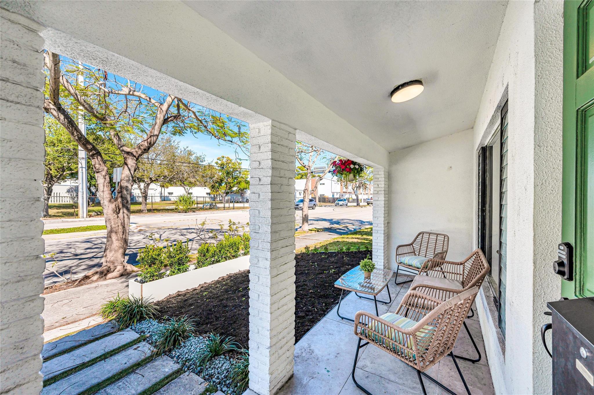 1760 NE 13th Street, Fort Lauderdale, FL 33304 - Photo 4