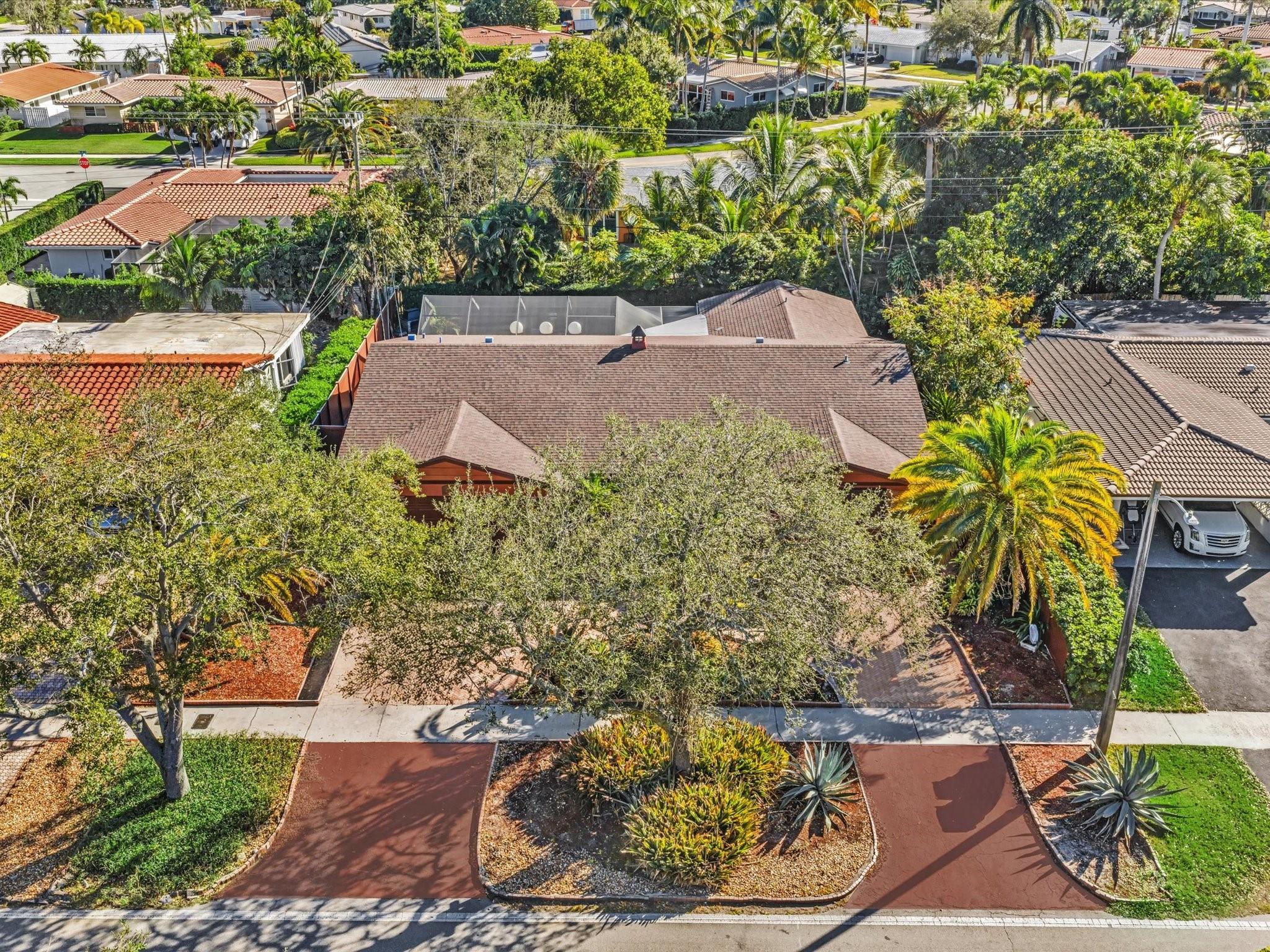 2116 NE 62nd Street, Fort Lauderdale, FL 33308 - Photo 2