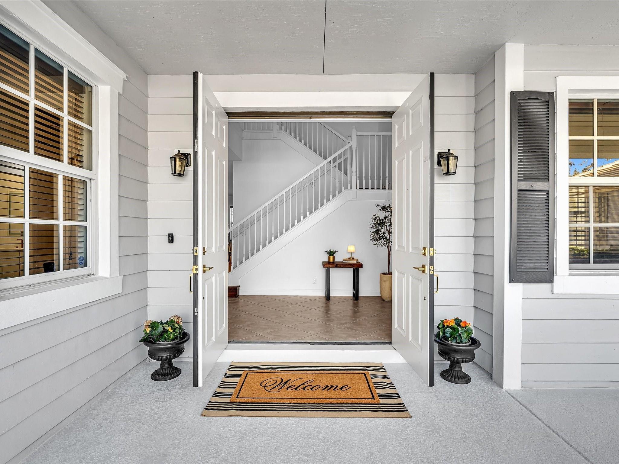 6806 Lakeside Circle, Davie, FL 33314 - Photo 2