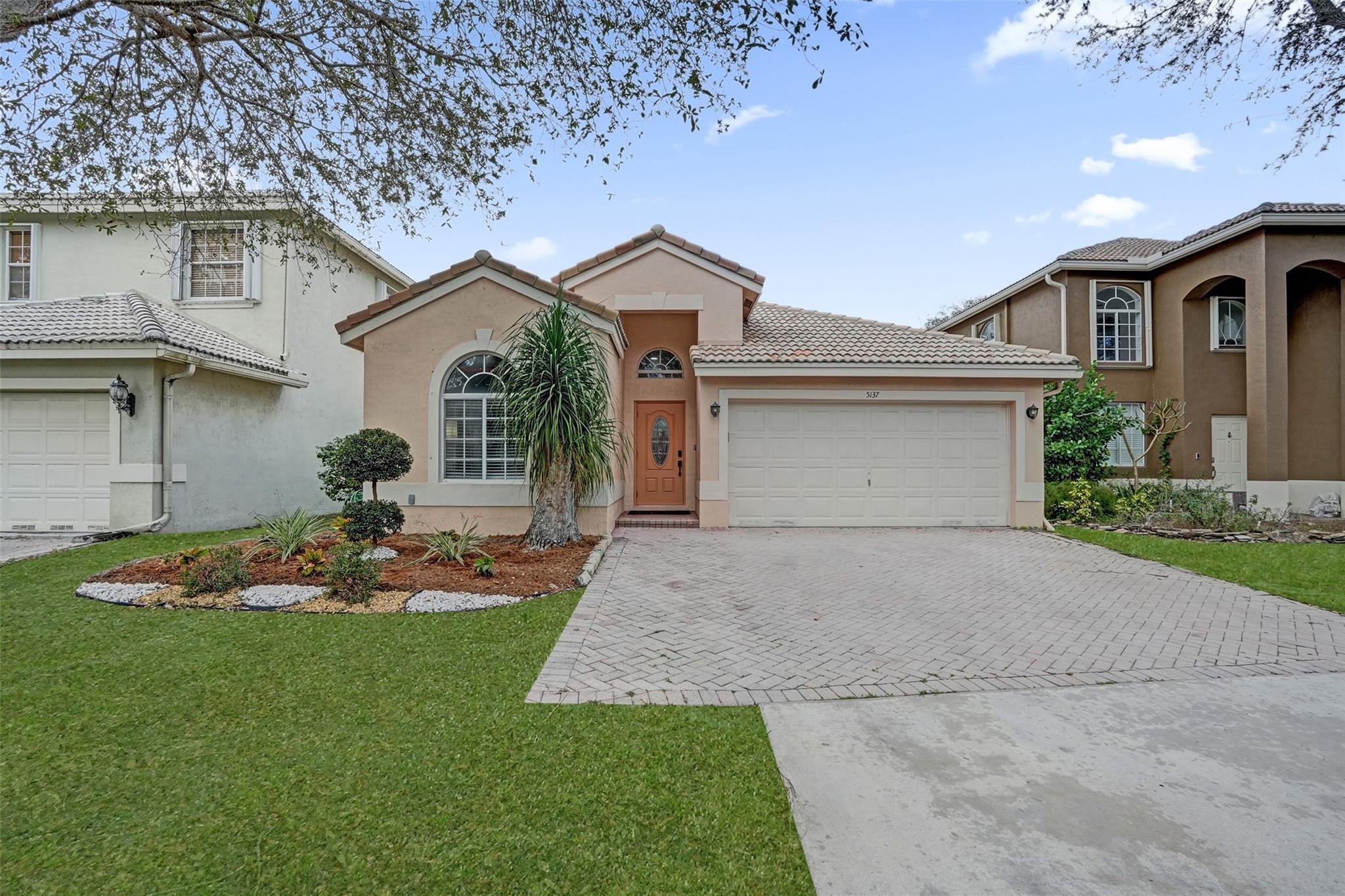 5137 Heron Place, Coconut Creek, FL 33073 - Photo 2