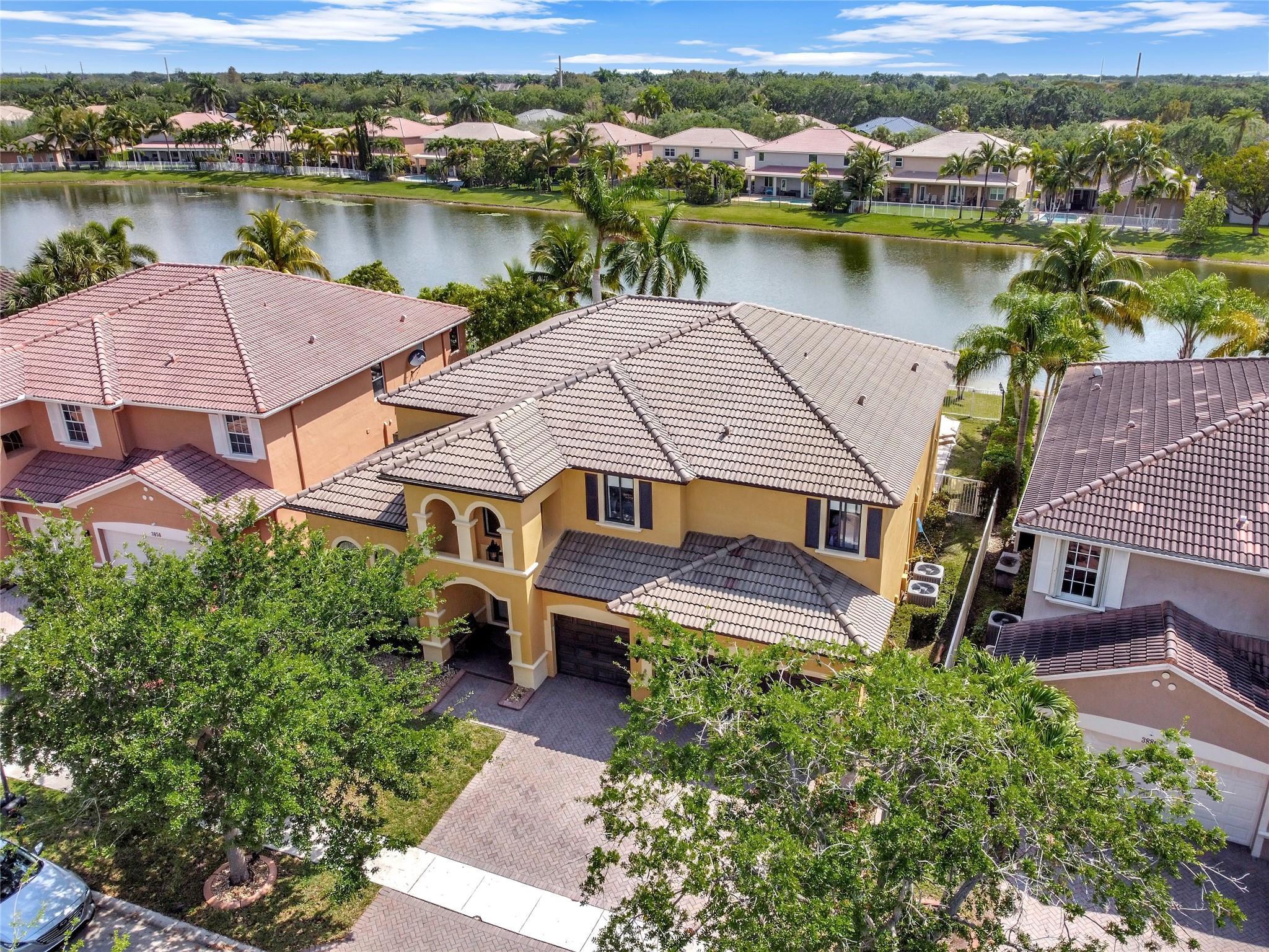 3872 W Hibiscus Street, Weston, FL 33332, Weston