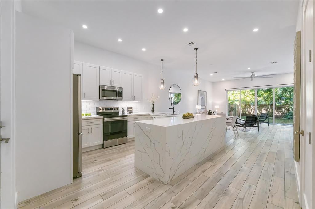 1121 SW 2 Court, Fort Lauderdale, FL 33312 - Photo 3