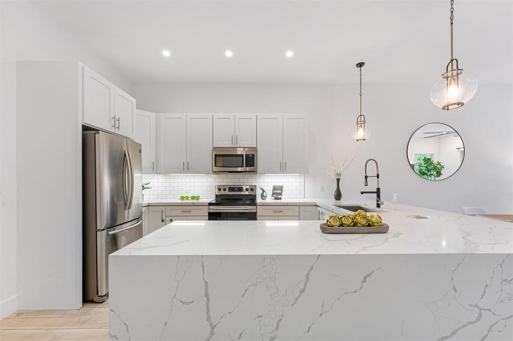 1121 SW 2 Court, Fort Lauderdale, FL 33312 - Photo 4