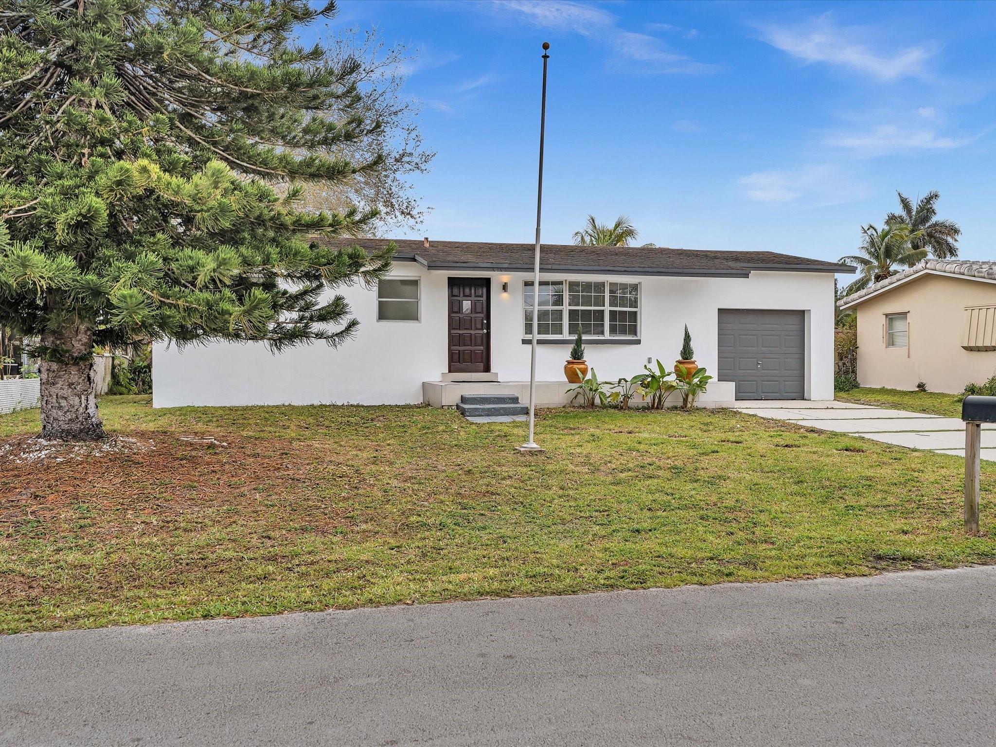 5710 SW 54th Court, Davie, FL 33314 - Photo 4