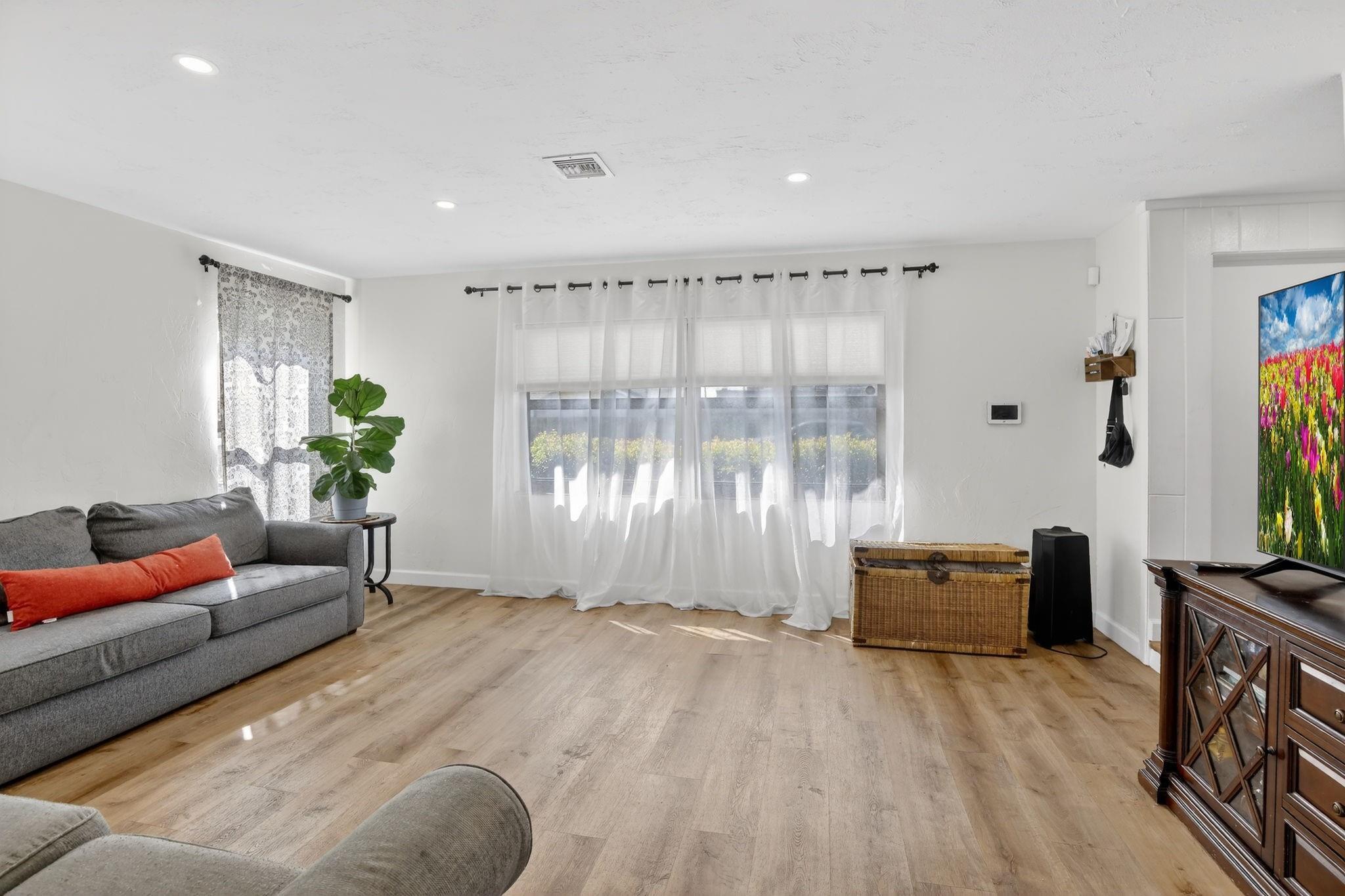 7741 NW 42nd Court, Davie, FL 33024 - Photo 5