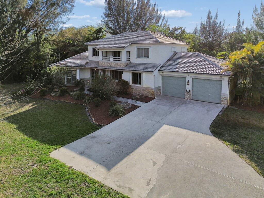 5521 SW 109th Avenue, Davie, FL 33328 - Photo 2