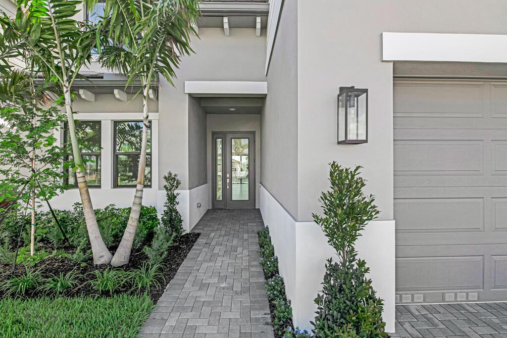 9680 Grey Flock Drive, Palm Beach Gardens, FL 33412 - Photo 2