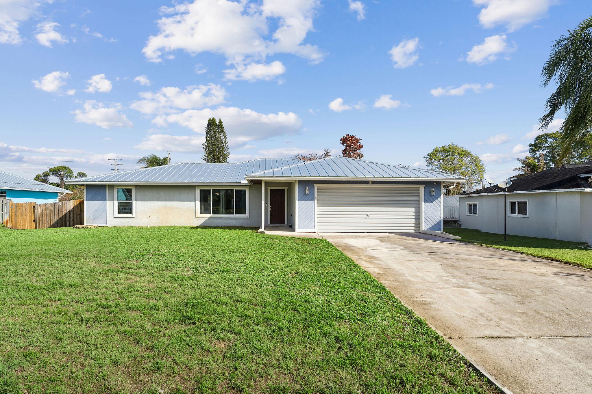 249 SE Todd Avenue, Port St. Lucie, FL 34953 - Photo 2