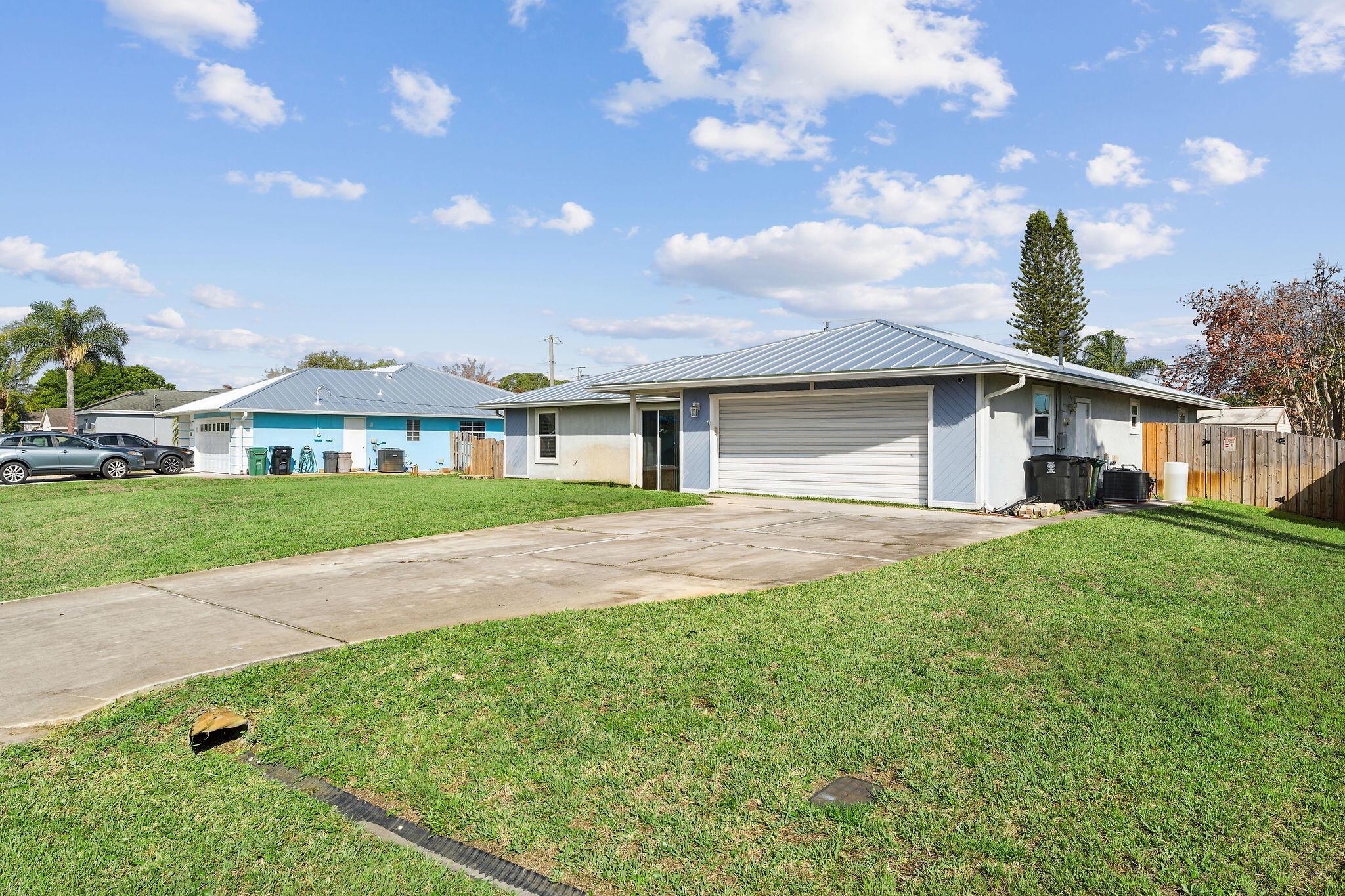 249 SE Todd Avenue, Port St. Lucie, FL 34953 - Photo 3