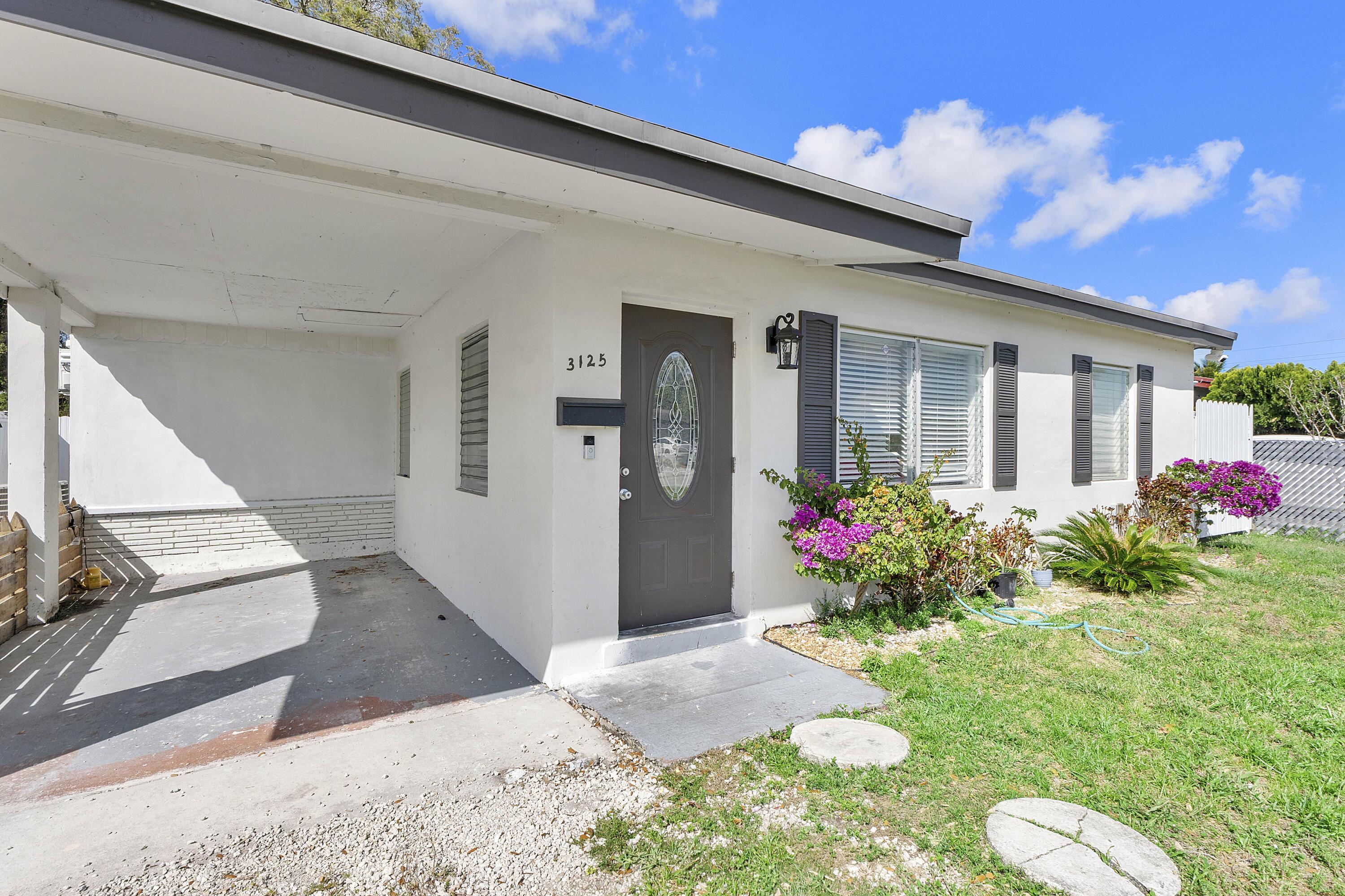 3125 SW 12th Place, Fort Lauderdale, FL 33312 - Photo 2