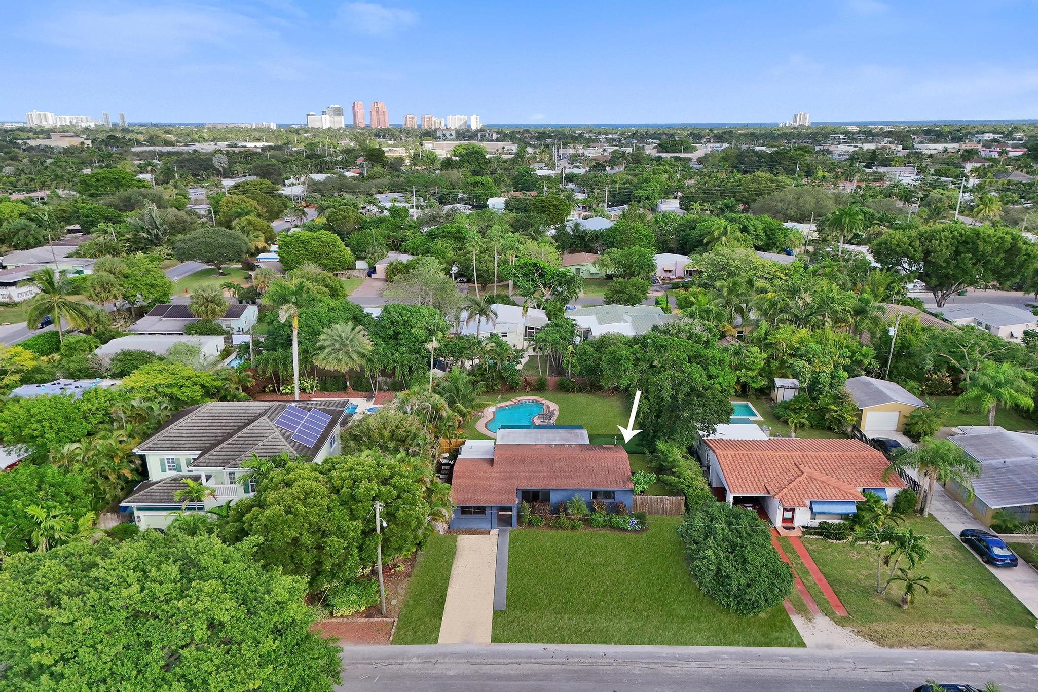 1728 NE 17th Terrace, Fort Lauderdale, FL 33305 - Photo 3