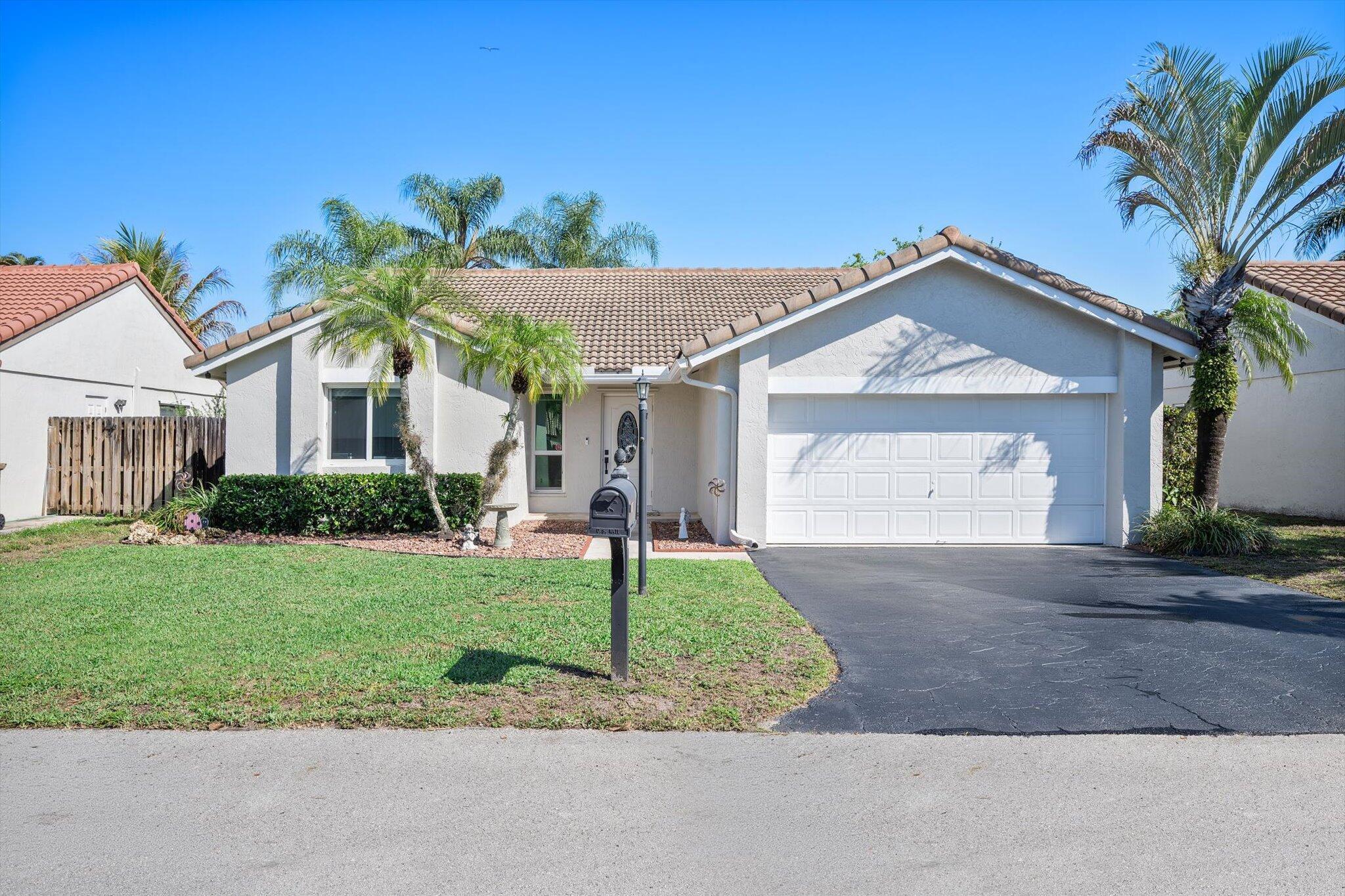 15541 Dover Court, Davie, FL 33331, Davie