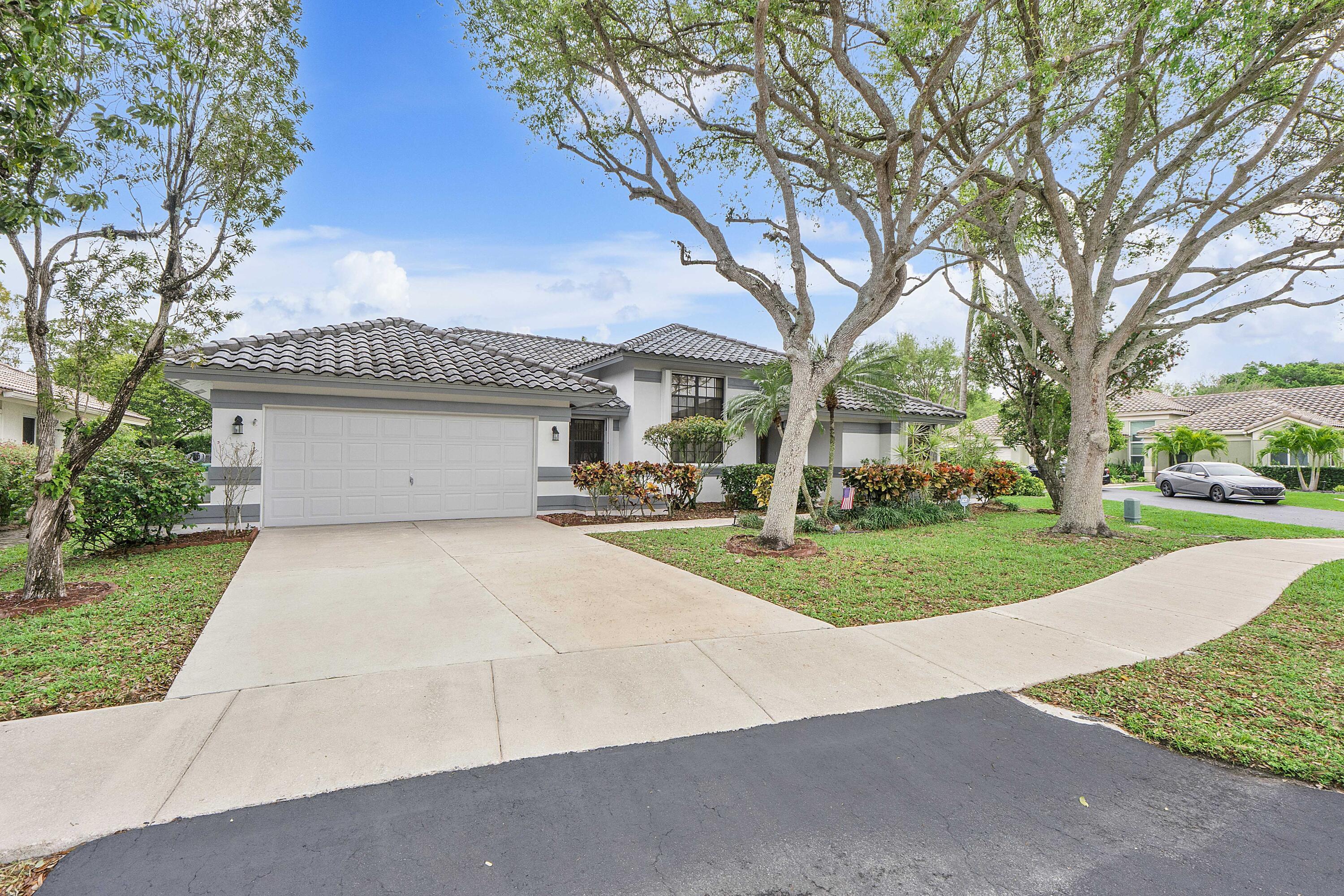 9561 N Orchard Circle, Davie, FL 33328, Davie