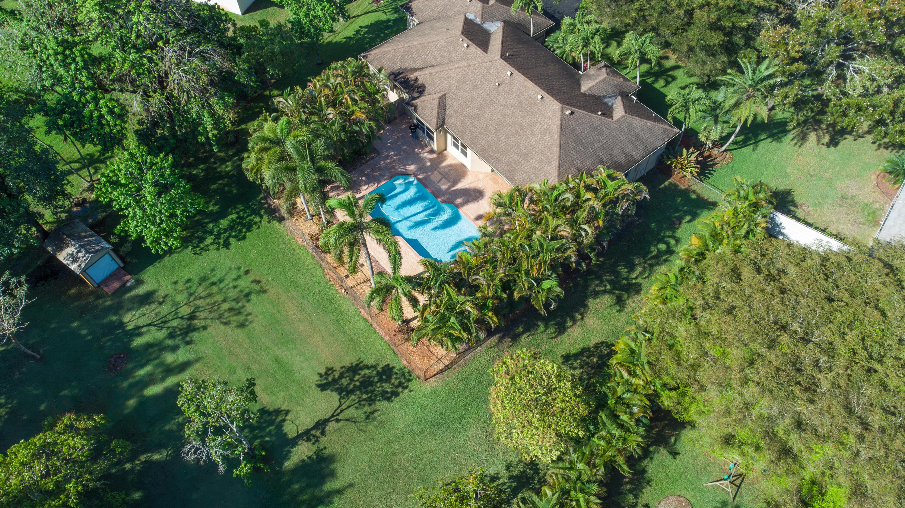 5330 SW 199 Avenue, Pembroke Pines, FL 33332 - Photo 2
