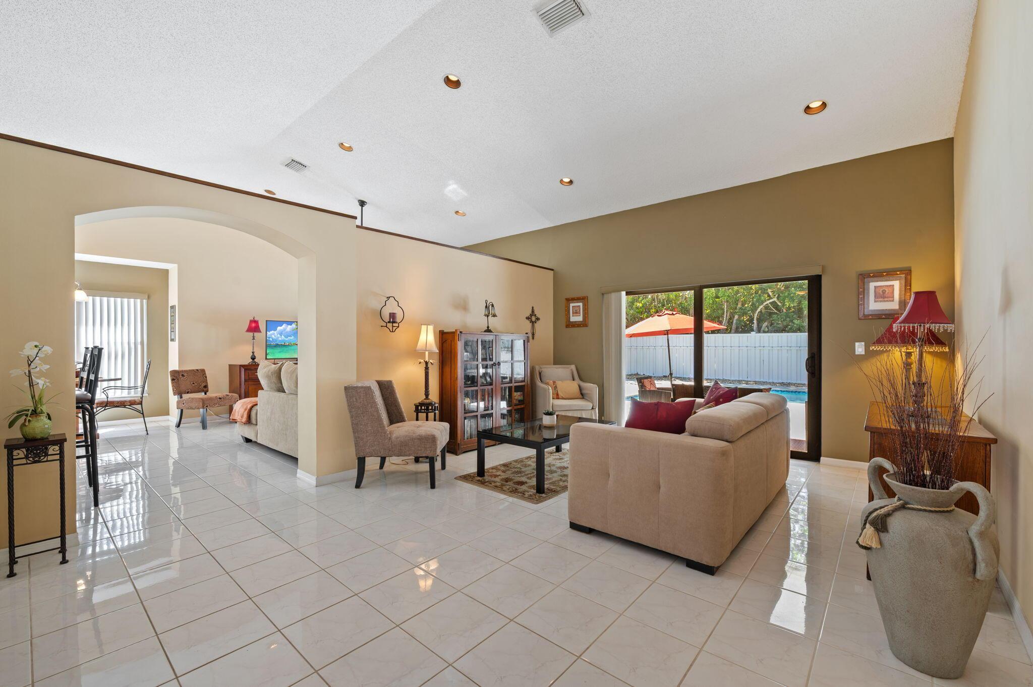 4740 NW 75th Street NW, Coconut Creek, FL 33073 - Photo 4