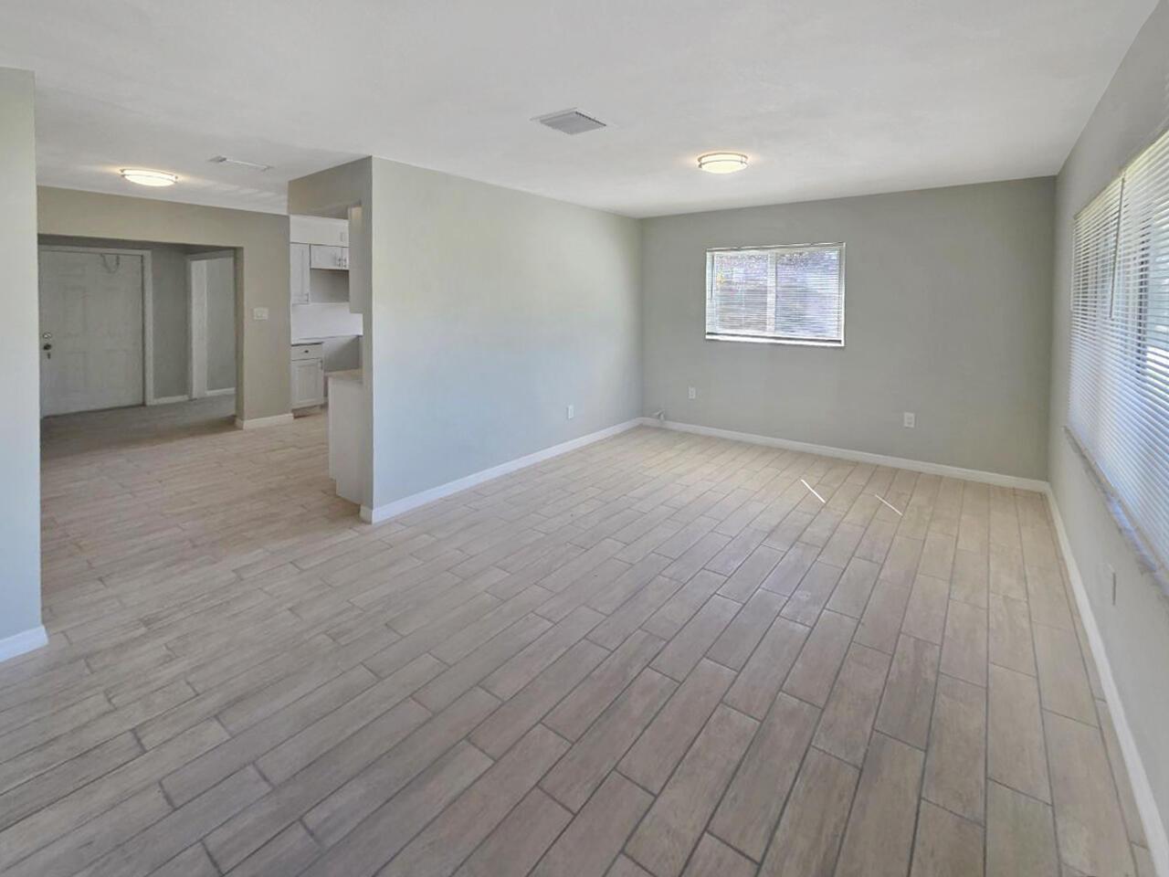 1405 Citrus Avenue, Fort Pierce, FL 34950 - Photo 4