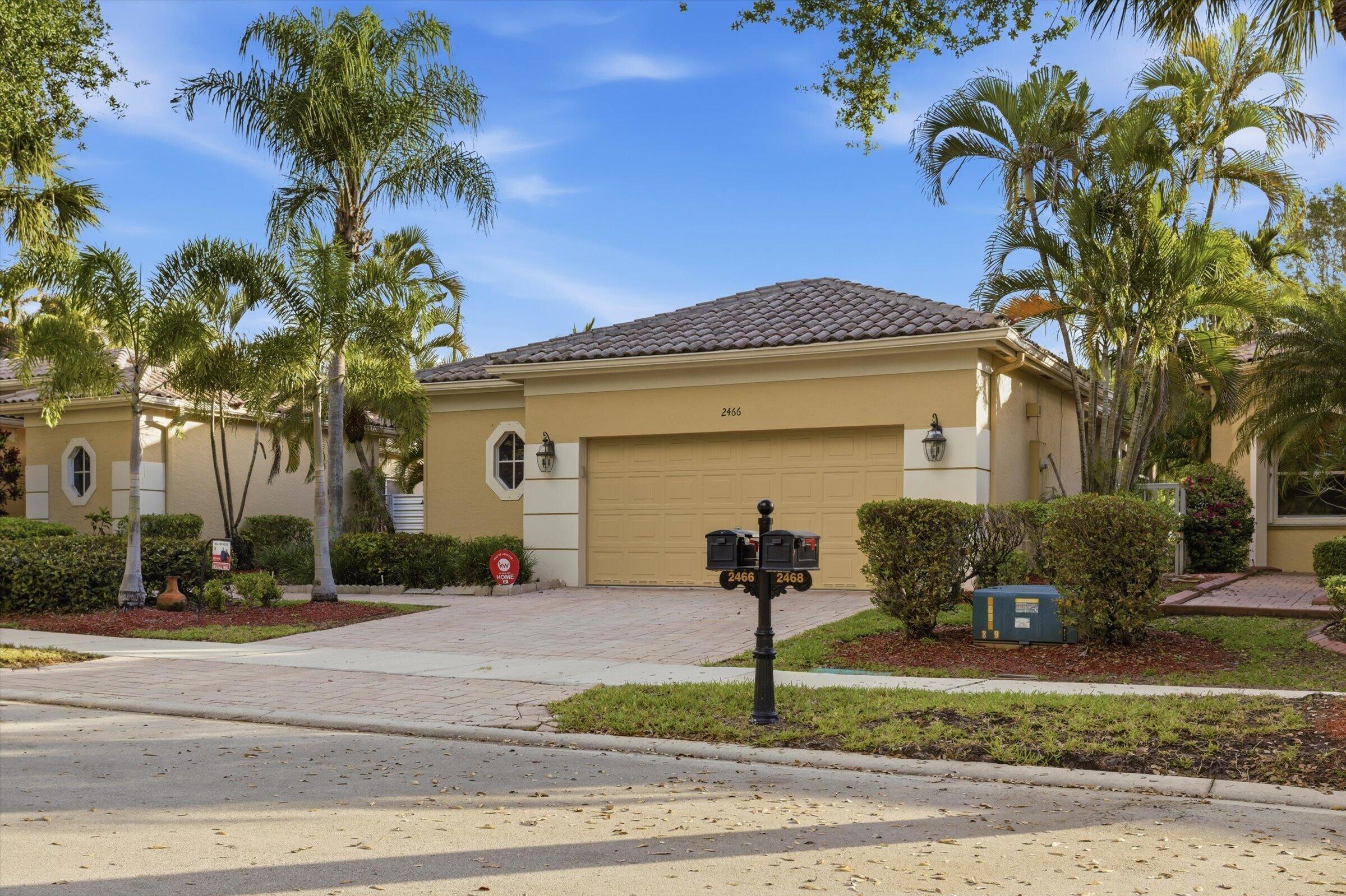 2466 Bay Isle Court, Weston, FL 33327 - Photo 3