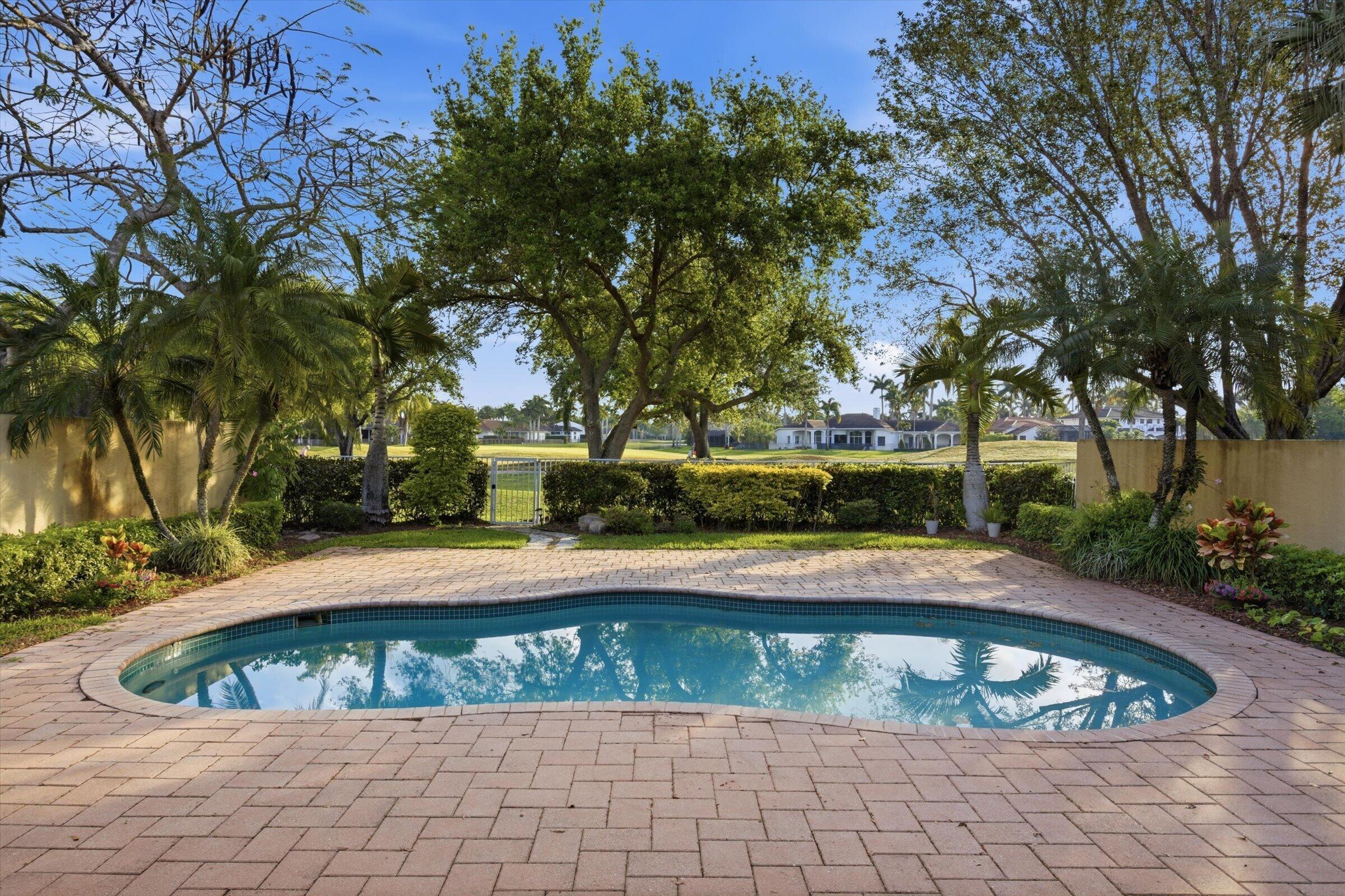 2466 Bay Isle Court, Weston, FL 33327 - Photo 4