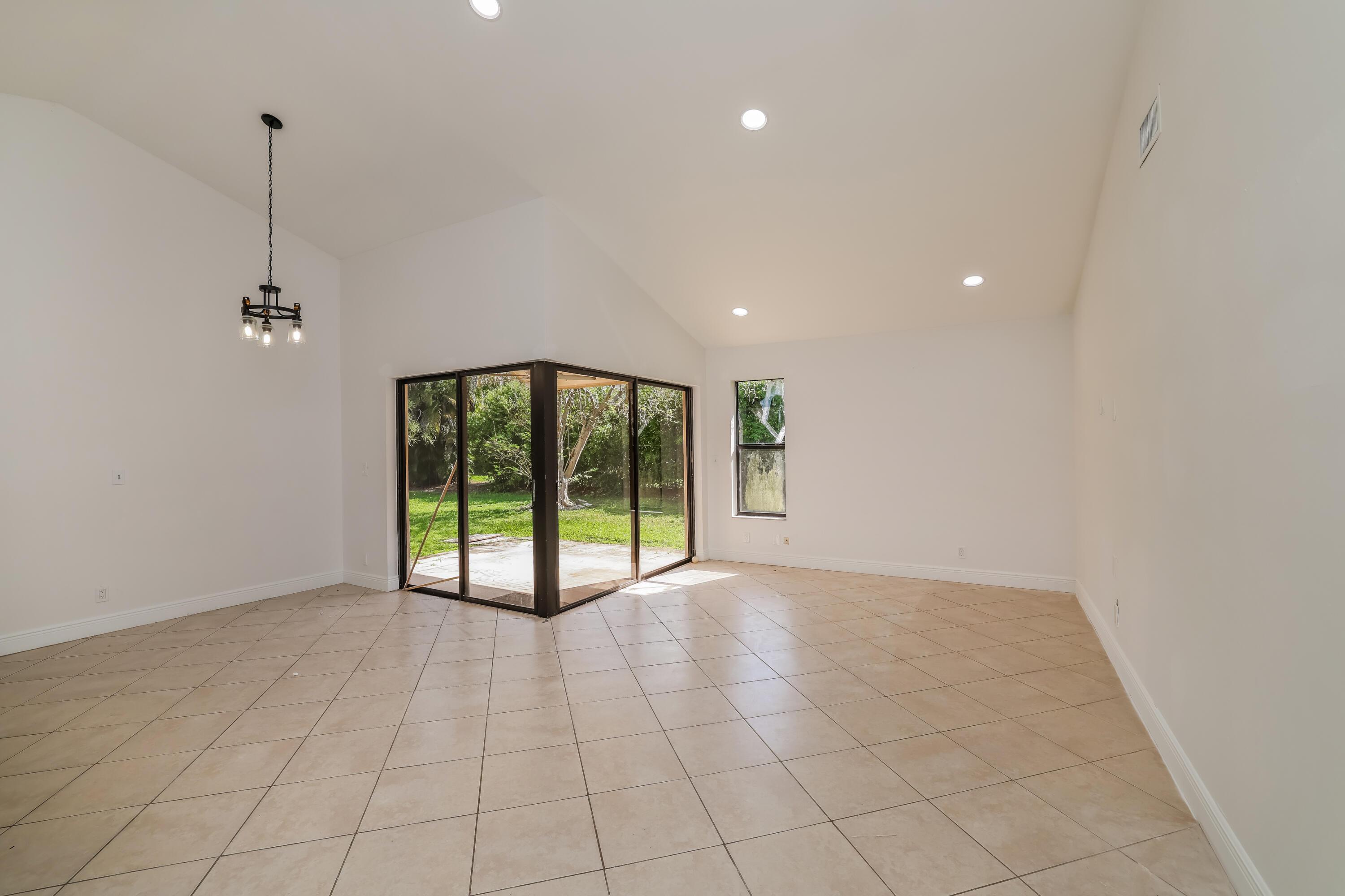 5134 NW 42nd Terrace, Coconut Creek, FL 33073 - Photo 3