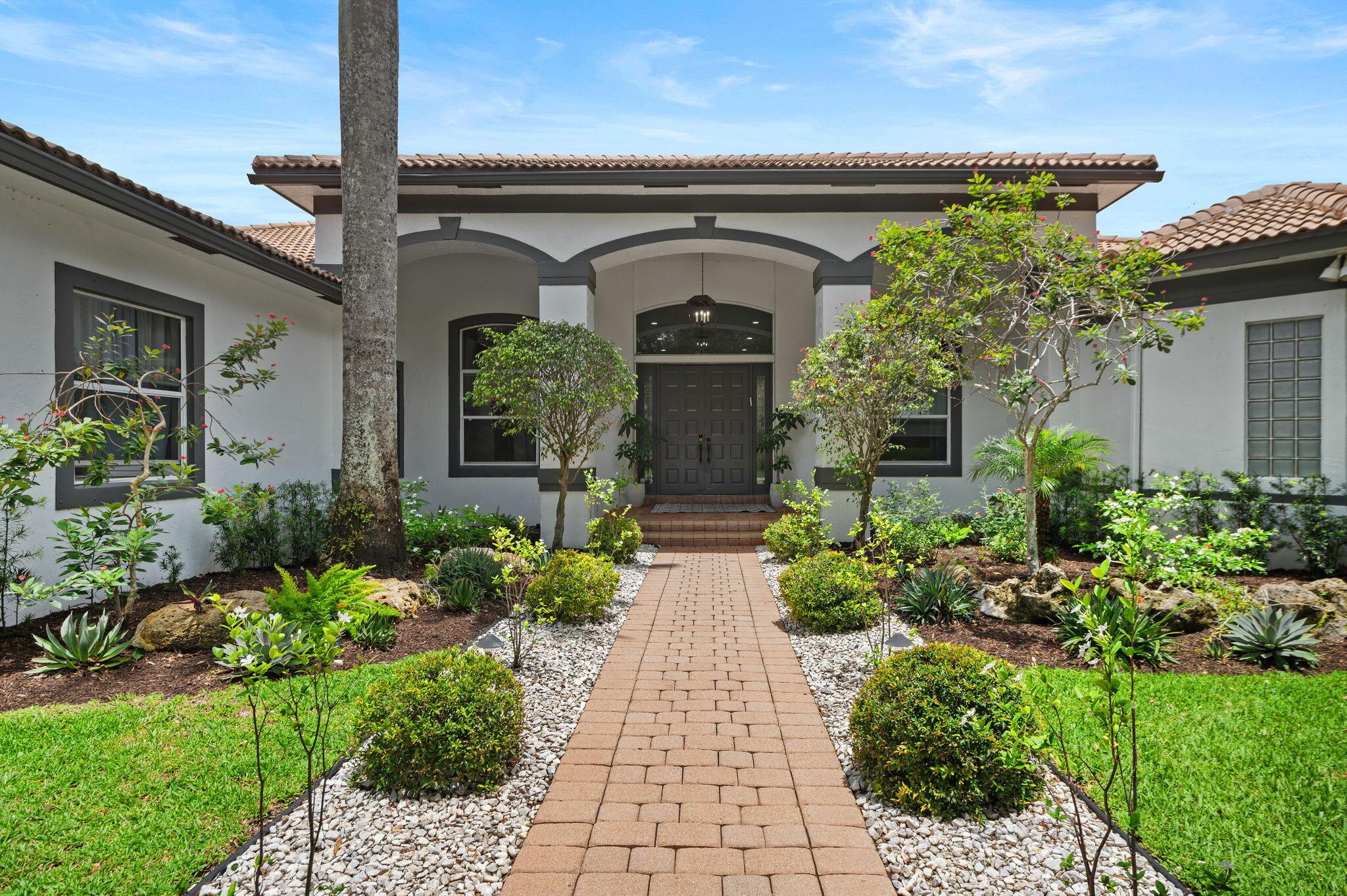 13185 SW 44th Street, Davie, FL 33330 - Photo 2