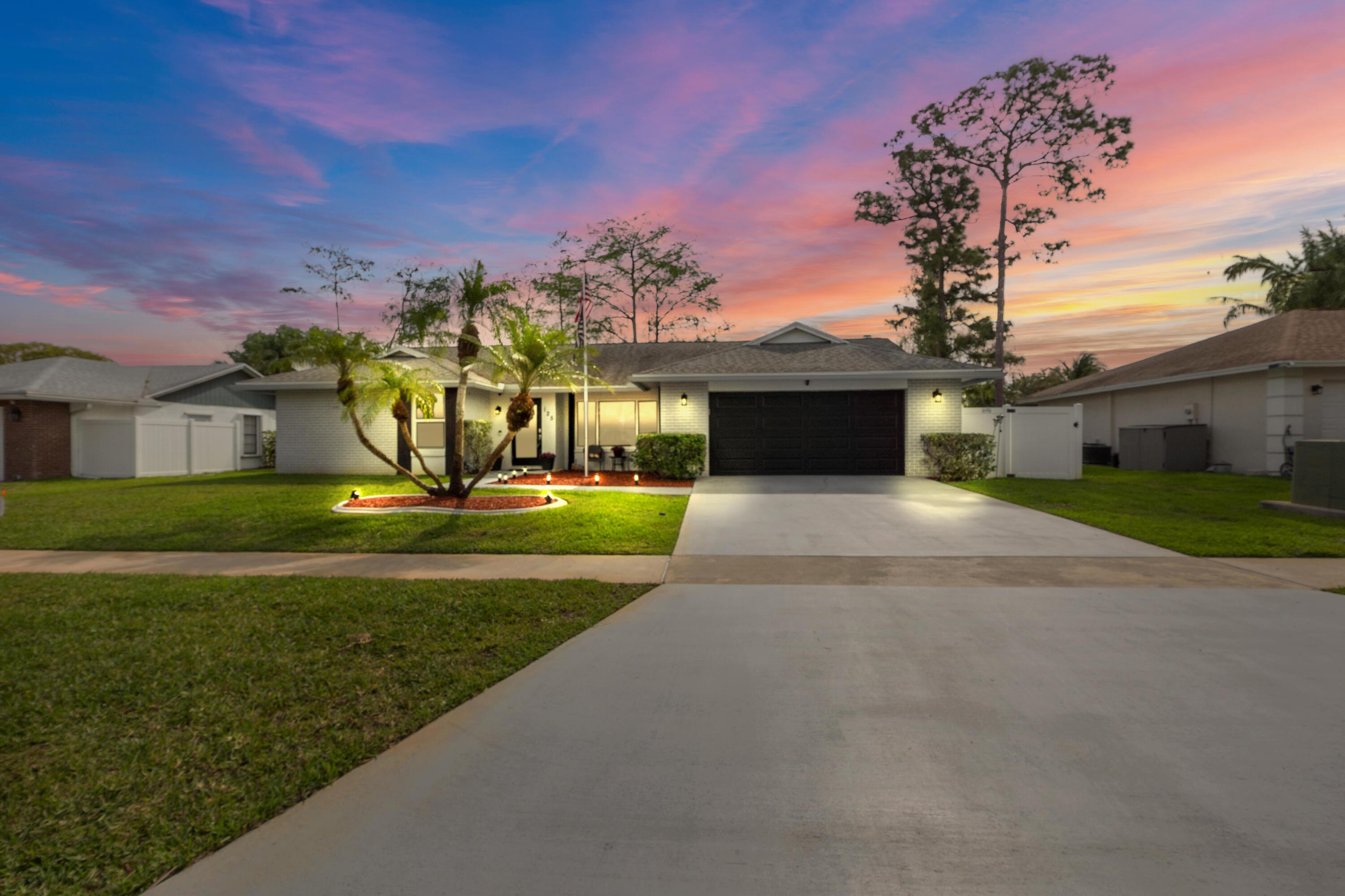 125 Parkwood Drive, Royal Palm Beach, FL 33411, Royal Palm Beach