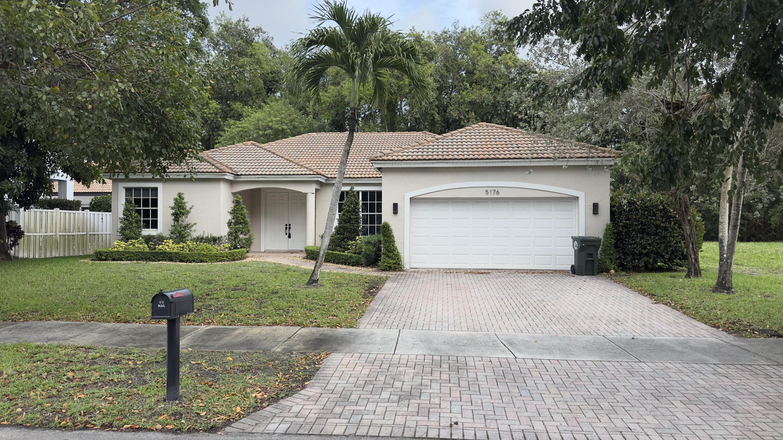 5176 NW 50th Terrace, Coconut Creek, FL 33073 - Photo 3