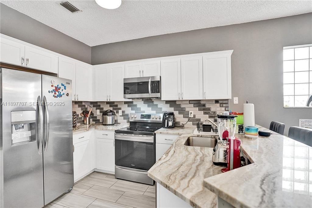 4824 NW 19th Street, Coconut Creek, FL 33063 - Photo 3