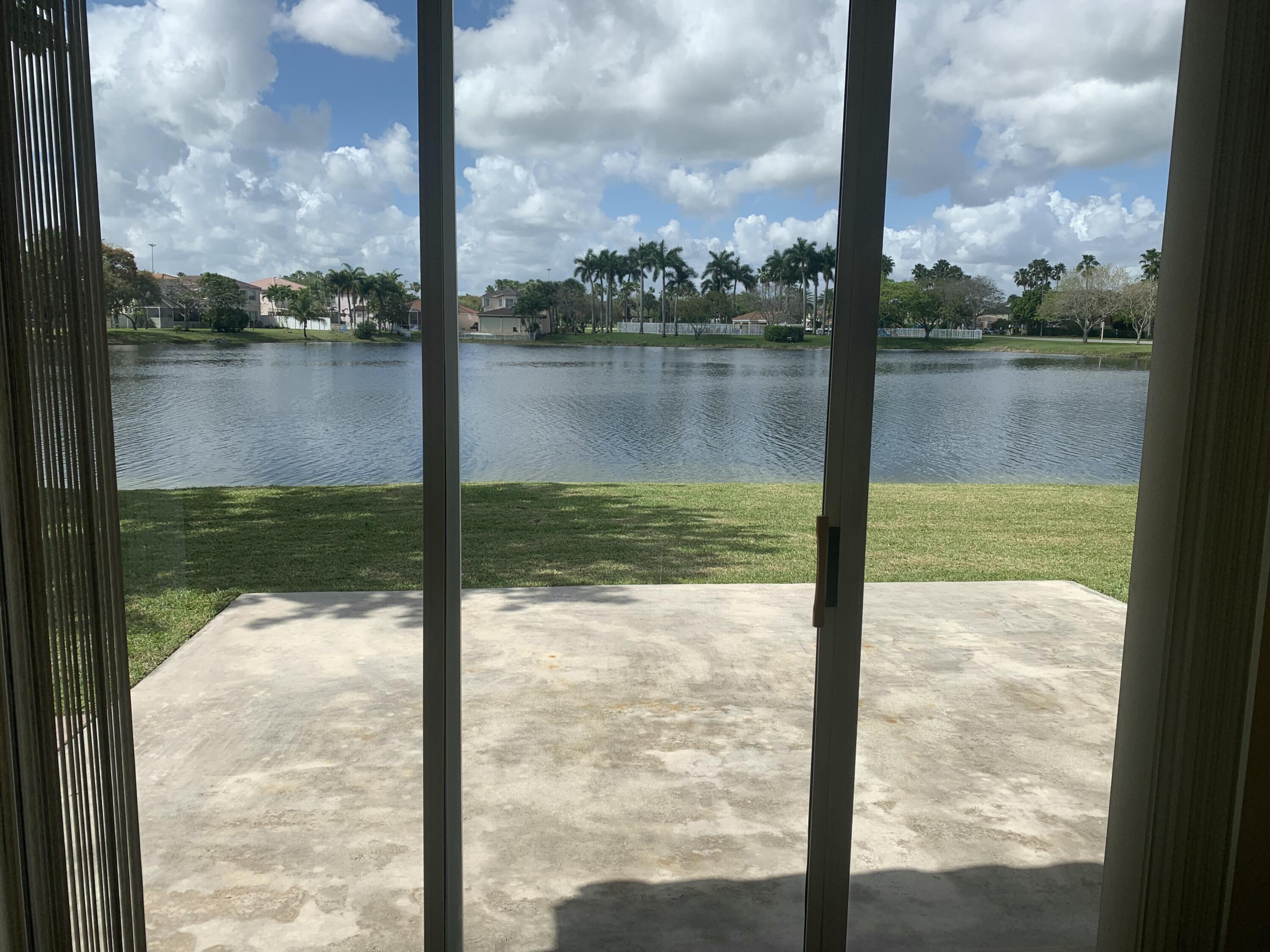 15350 NW 6th Court, Pembroke Pines, FL 33028 - Photo 5