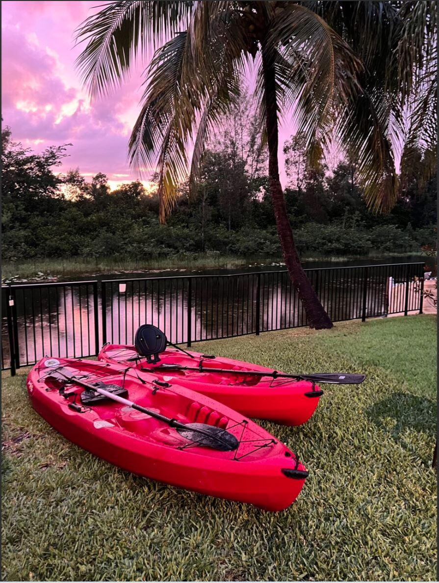 1716 NW 166th Avenue, Pembroke Pines, FL 33028 - Photo 3