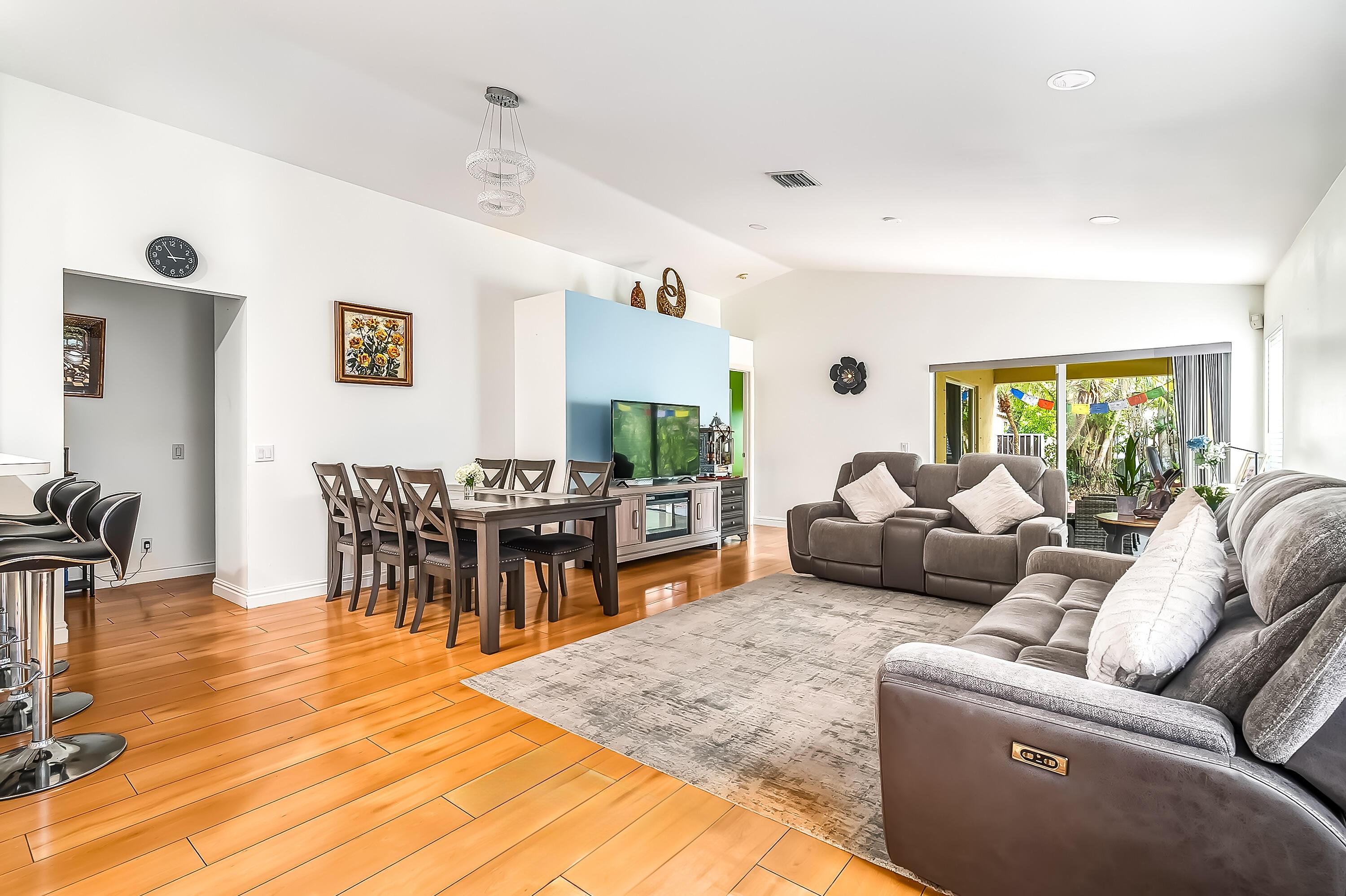 1347 Plumosa Way, Weston, FL 33327, Weston