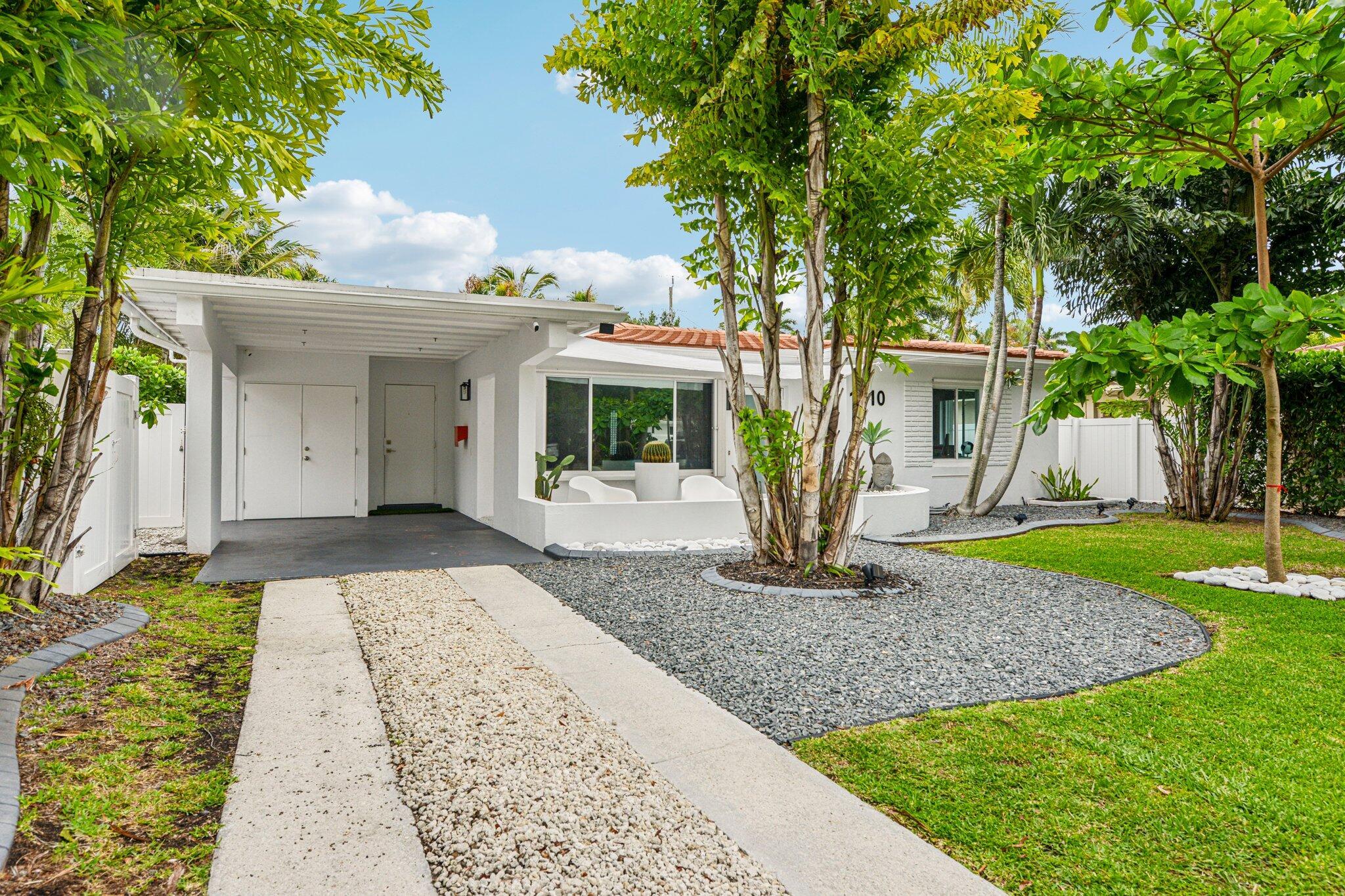 1910 NE 17th Terrace, Fort Lauderdale, FL 33305 - Photo 5