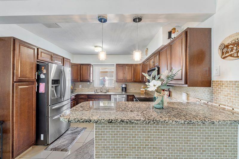 4860 N Andrews Avenue, Fort Lauderdale, FL 33309 - Photo 4